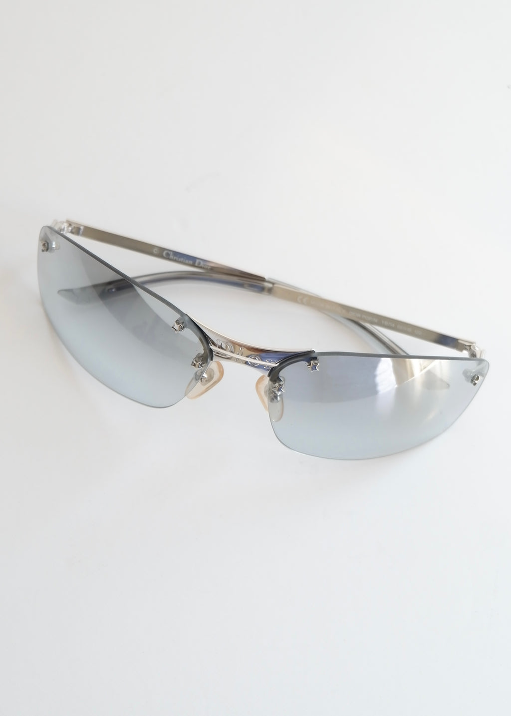 Authentiques Lunettes de Soleil Dior Étoile à Monture Carrée Argentée d'Occasion