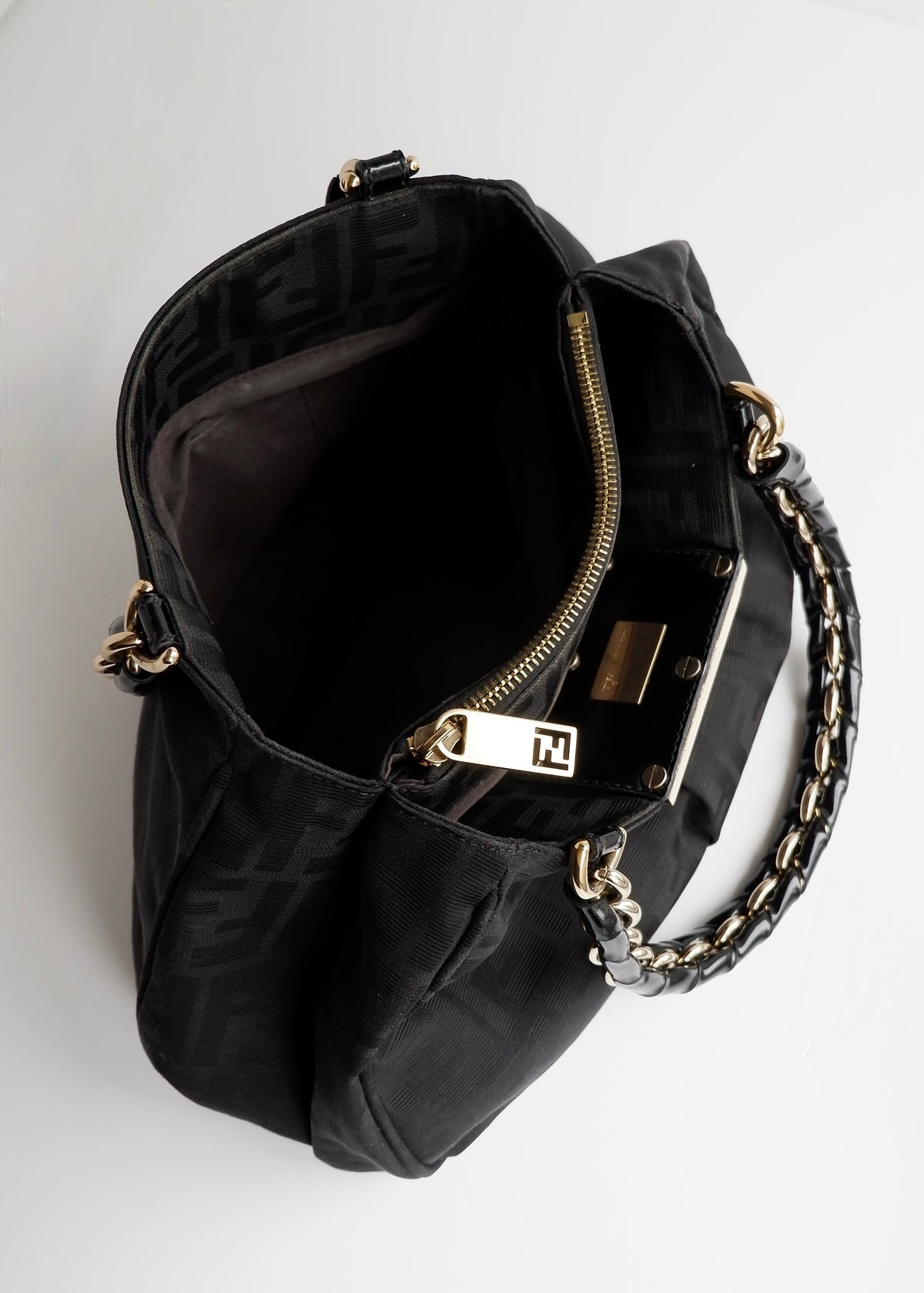 Preowned Fendi Black Zucca Print Gold FF Logo Shoulder Bag