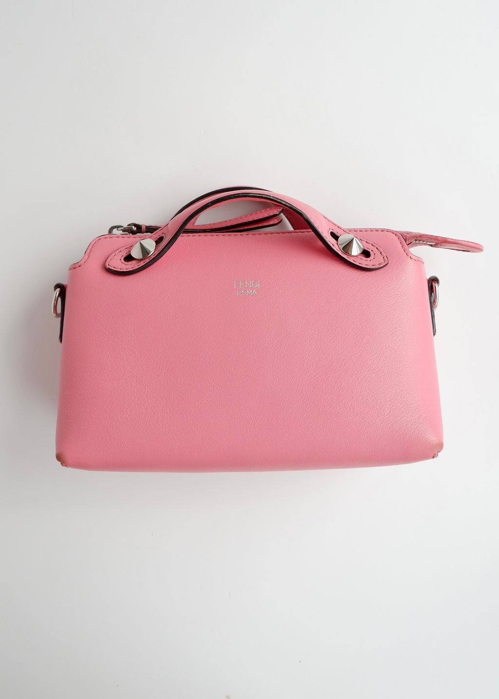 Authentique sac Fendi Mini By The Way en cuir rose d'occasion