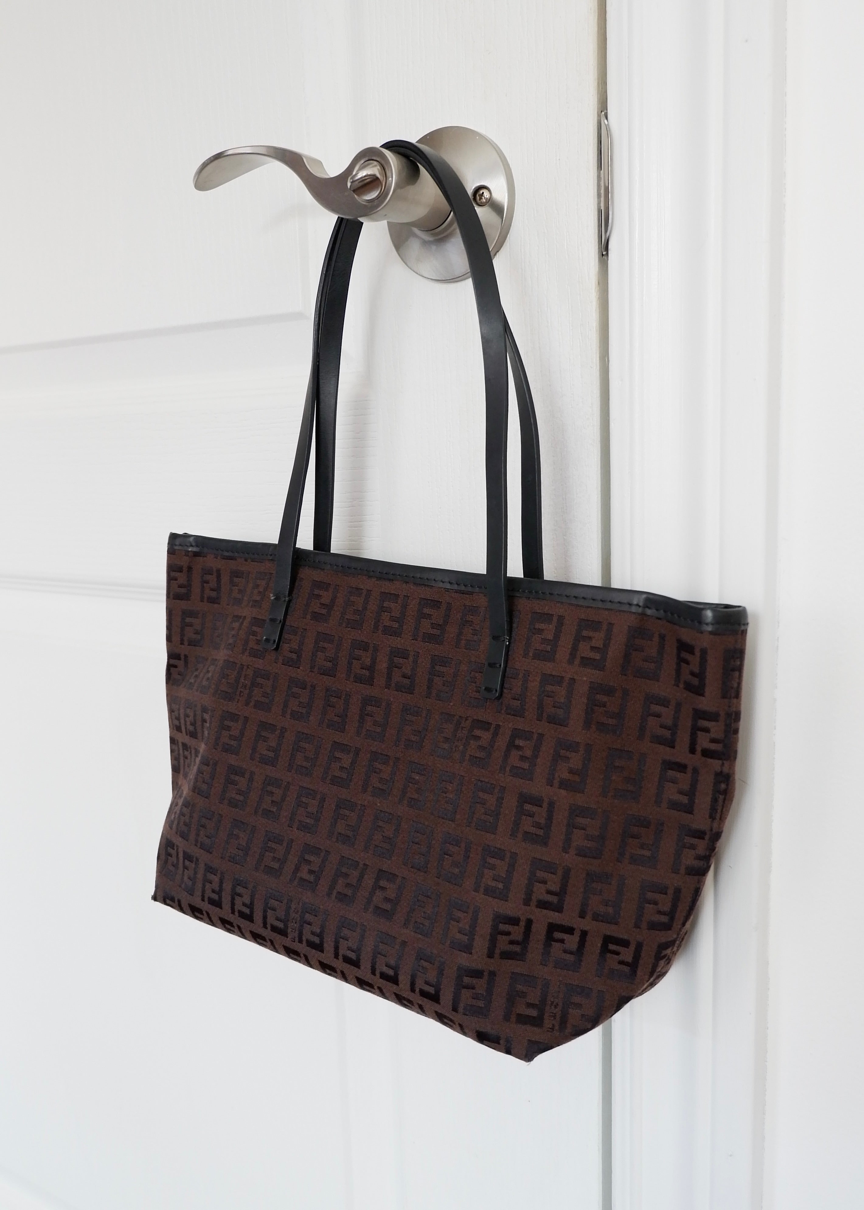 Authentique Petit Sac Fourre-tout Fendi Zucchino Marron Pré-adoré