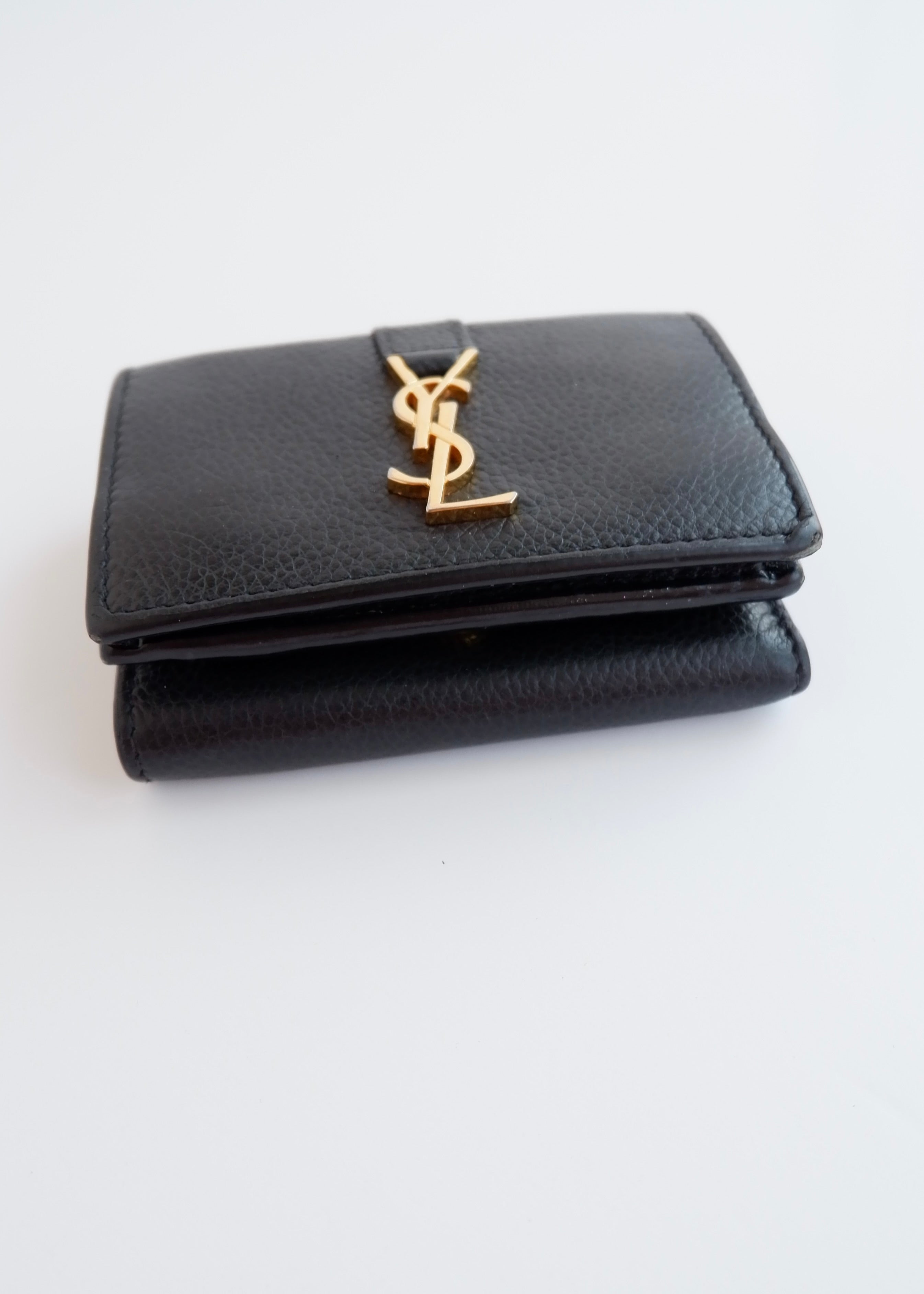 Authentique portefeuille bifold YSL en cuir gris foncé d'occasion