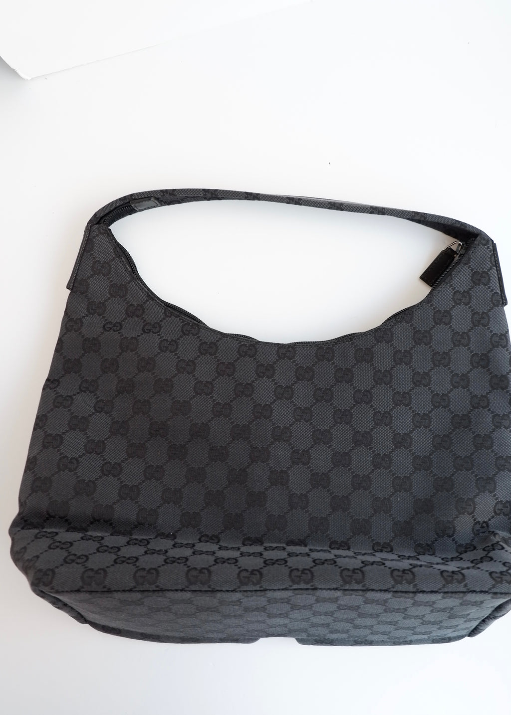 Authentique Sac à bandoulière Gucci en toile GG noire d'occasion