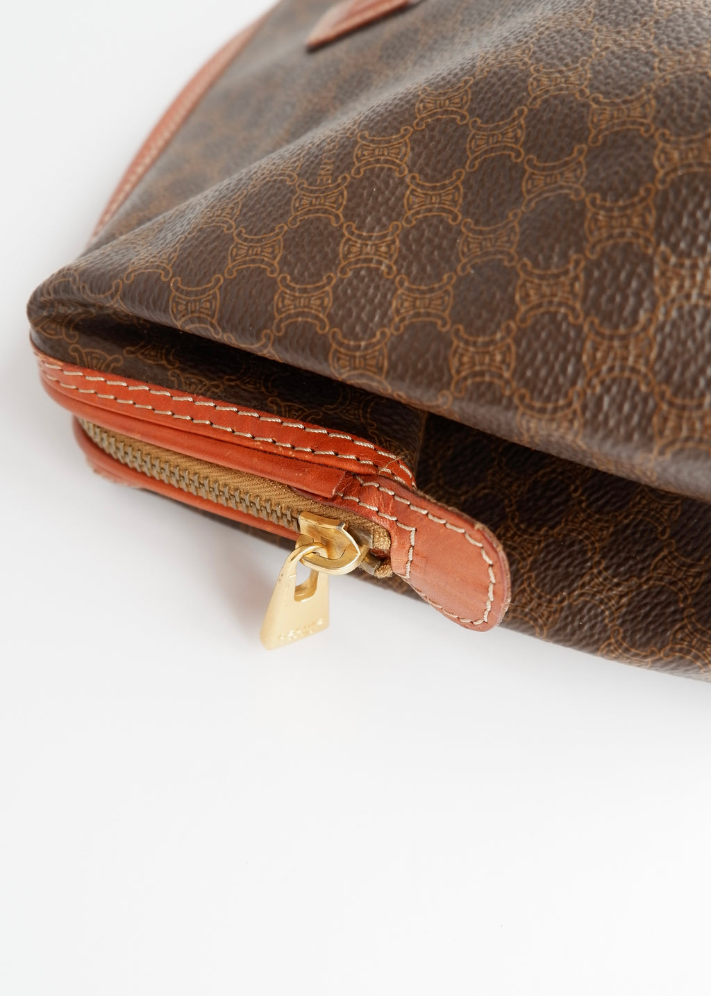 Pochette vintage Celine Macadam marron d'occasion authentique
