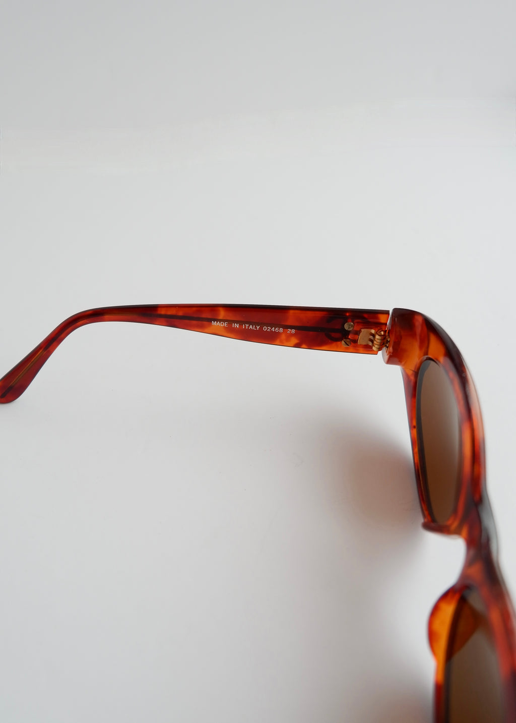 Authentiques lunettes de soleil Chanel d'occasion marron écaille de tortue