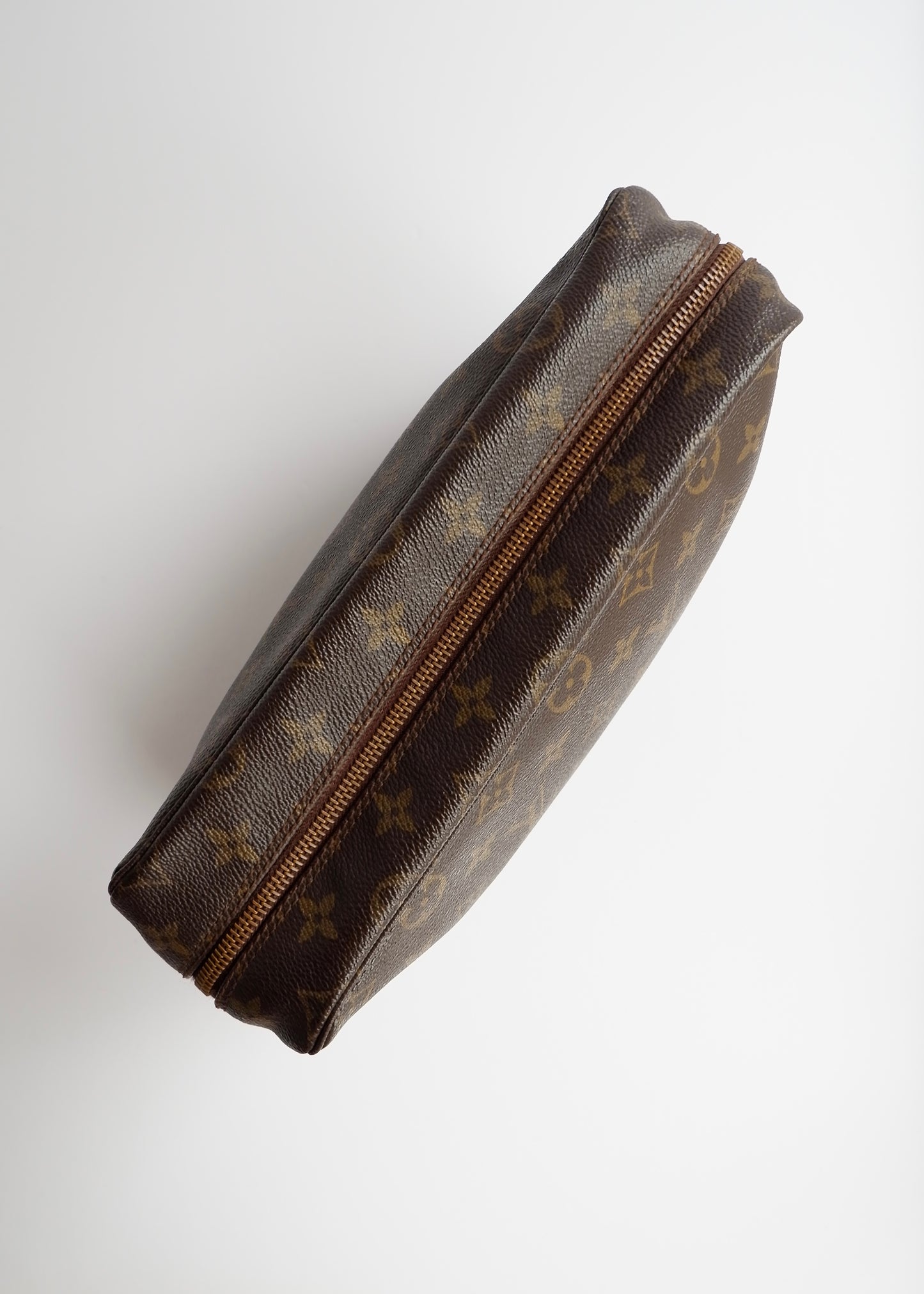 Authentic Preowned Vintage Louis Vuitton Monogram Large Toiletry Pouch