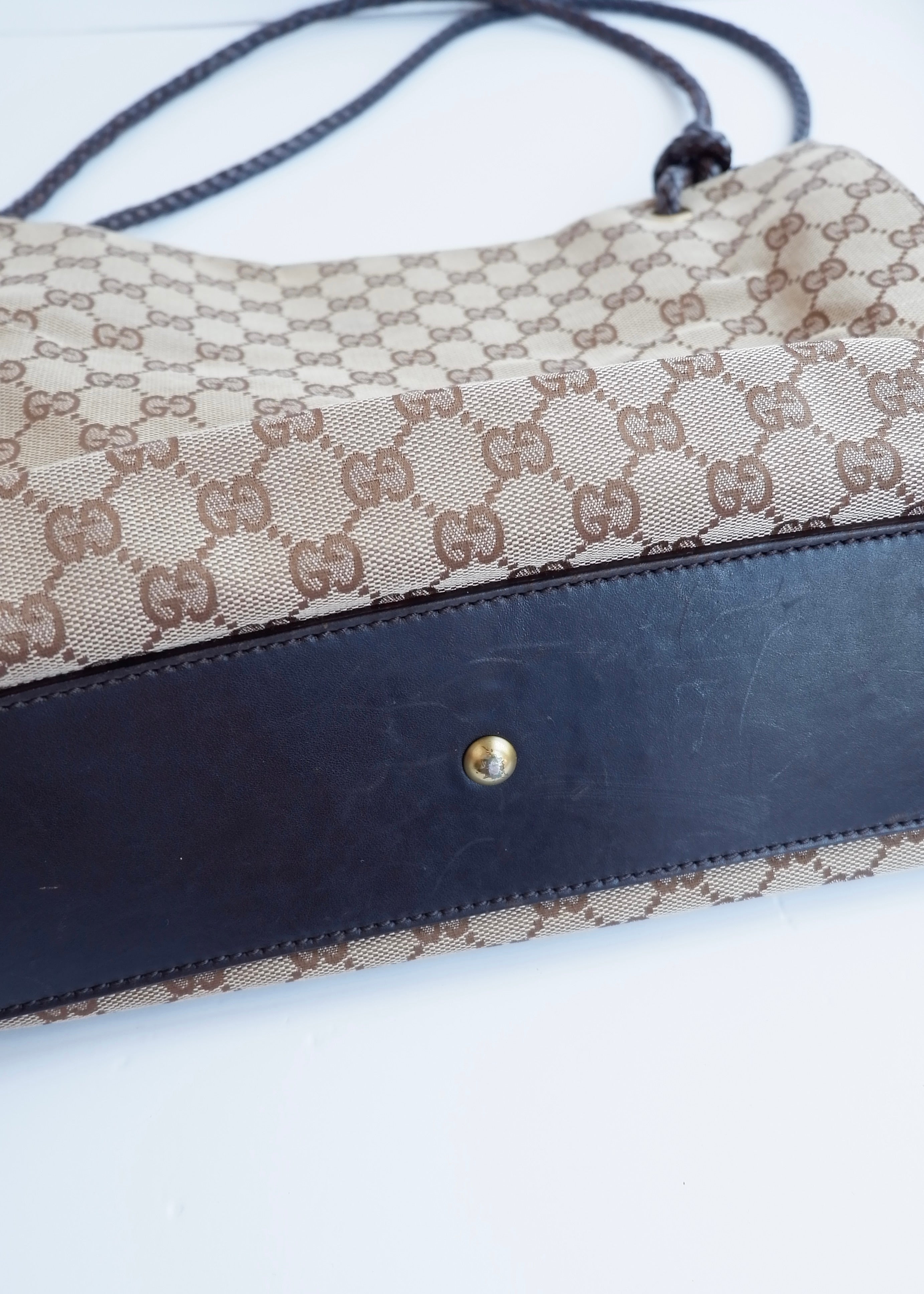 Sac fourre-tout Gucci d'occasion authentique en toile GG marron avec anse en cuir tressé