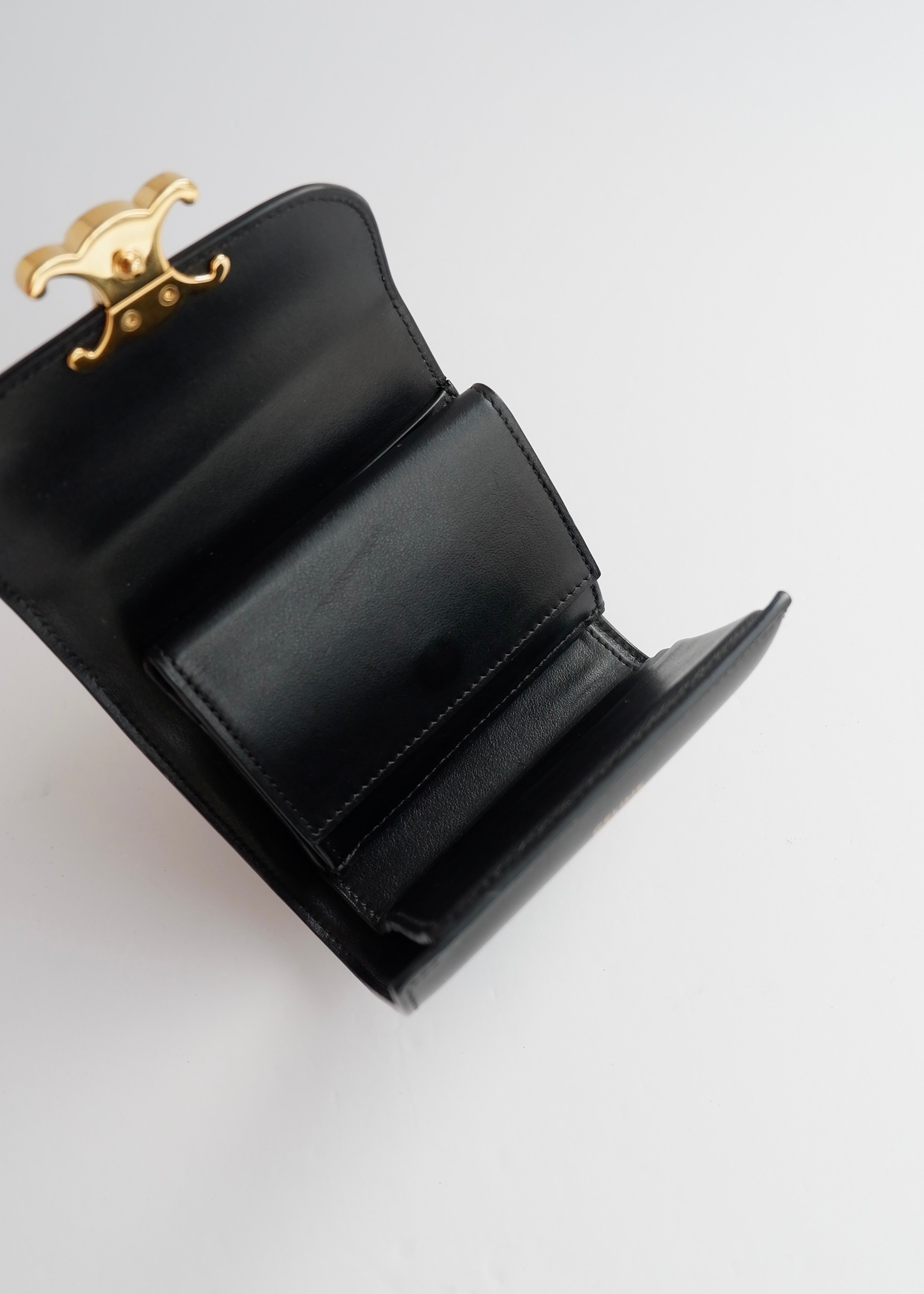 Portefeuille Celine Triomphe noir authentique d'occasion