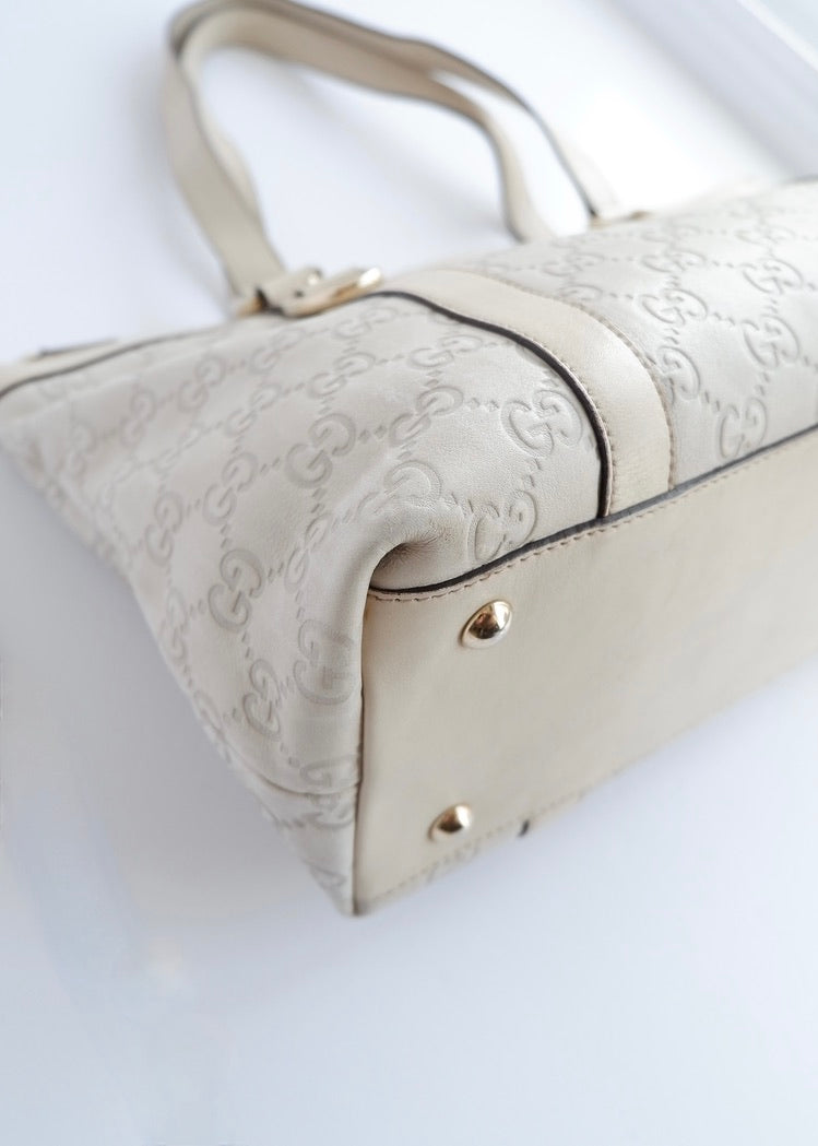 Authentic Preowned Gucci Ivory Leather GG Supreme Shoulder Bag