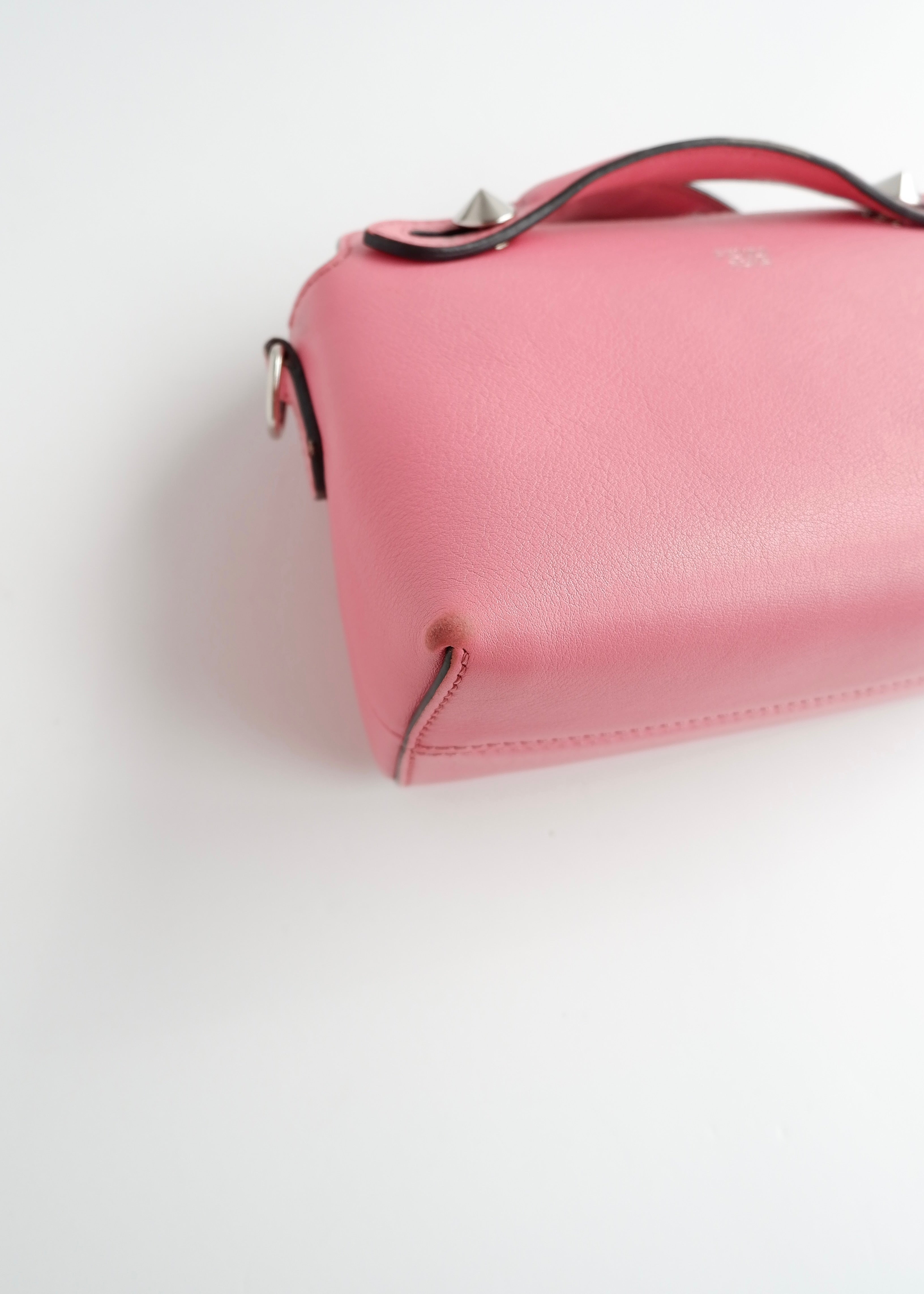 Authentique sac Fendi Mini By The Way en cuir rose d'occasion
