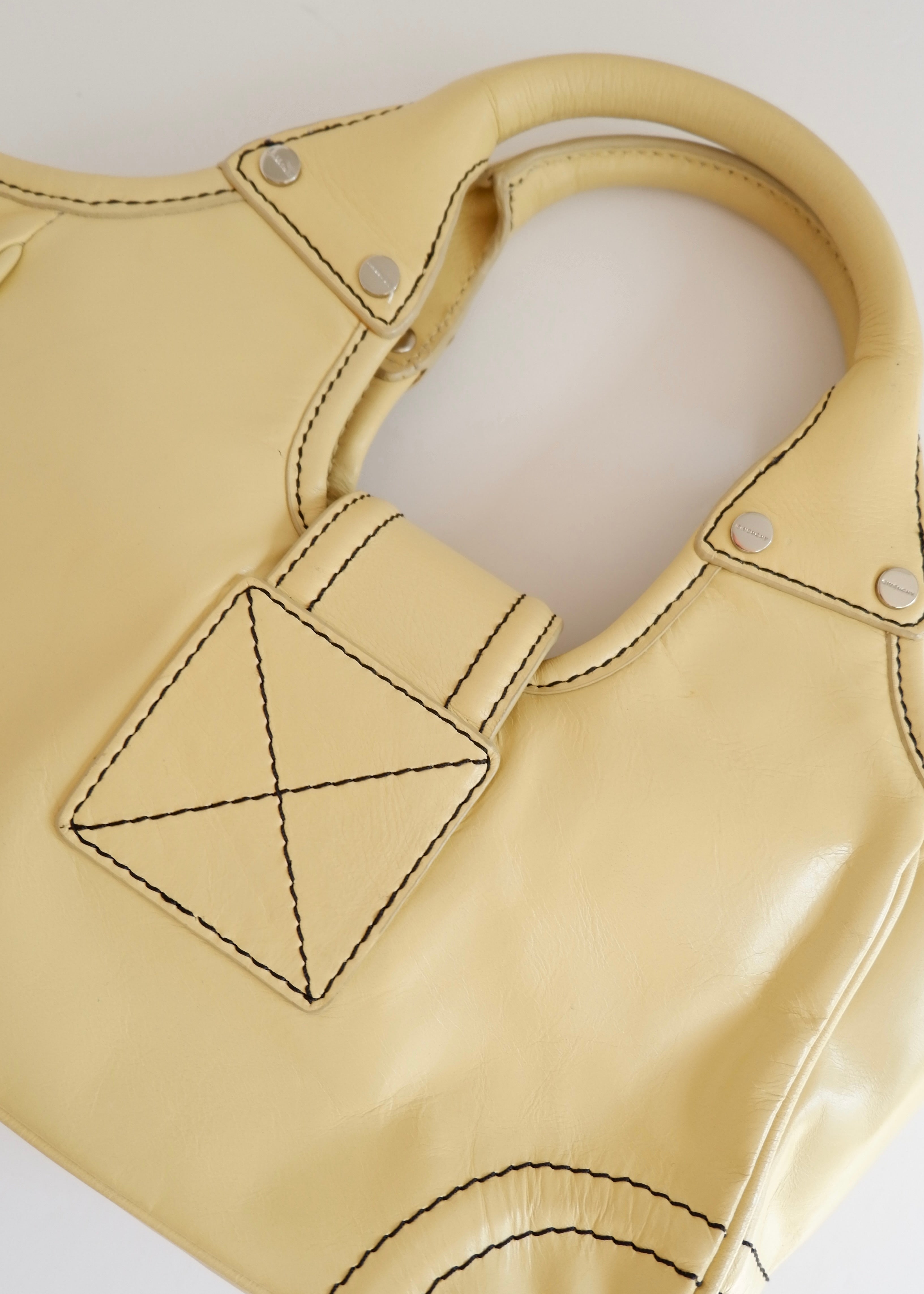 Preowned Givenchy Yellow Leather Small Handbag