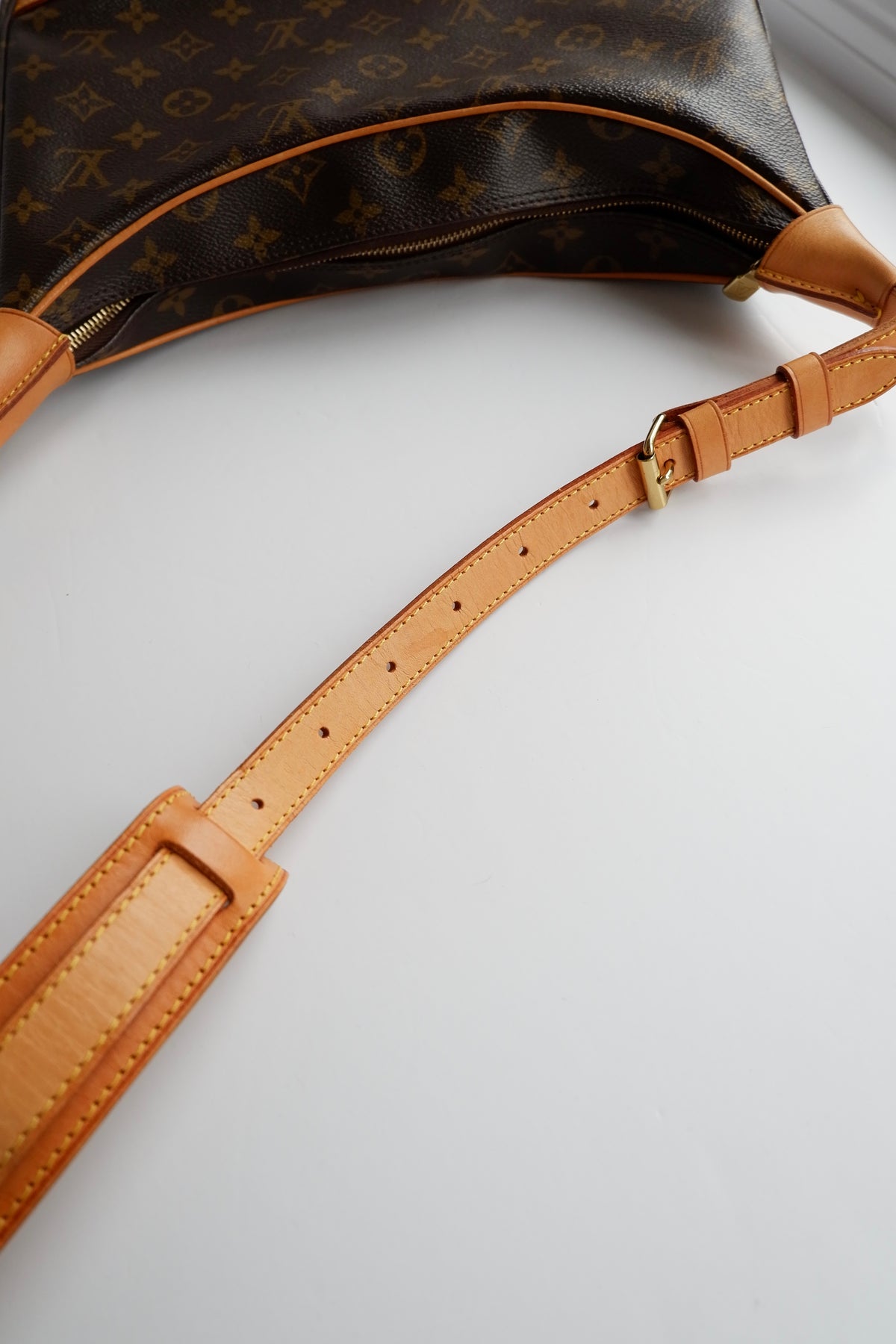 Preowned Louis Vuitton Monogram Boulogne 30 Shoulder Bag