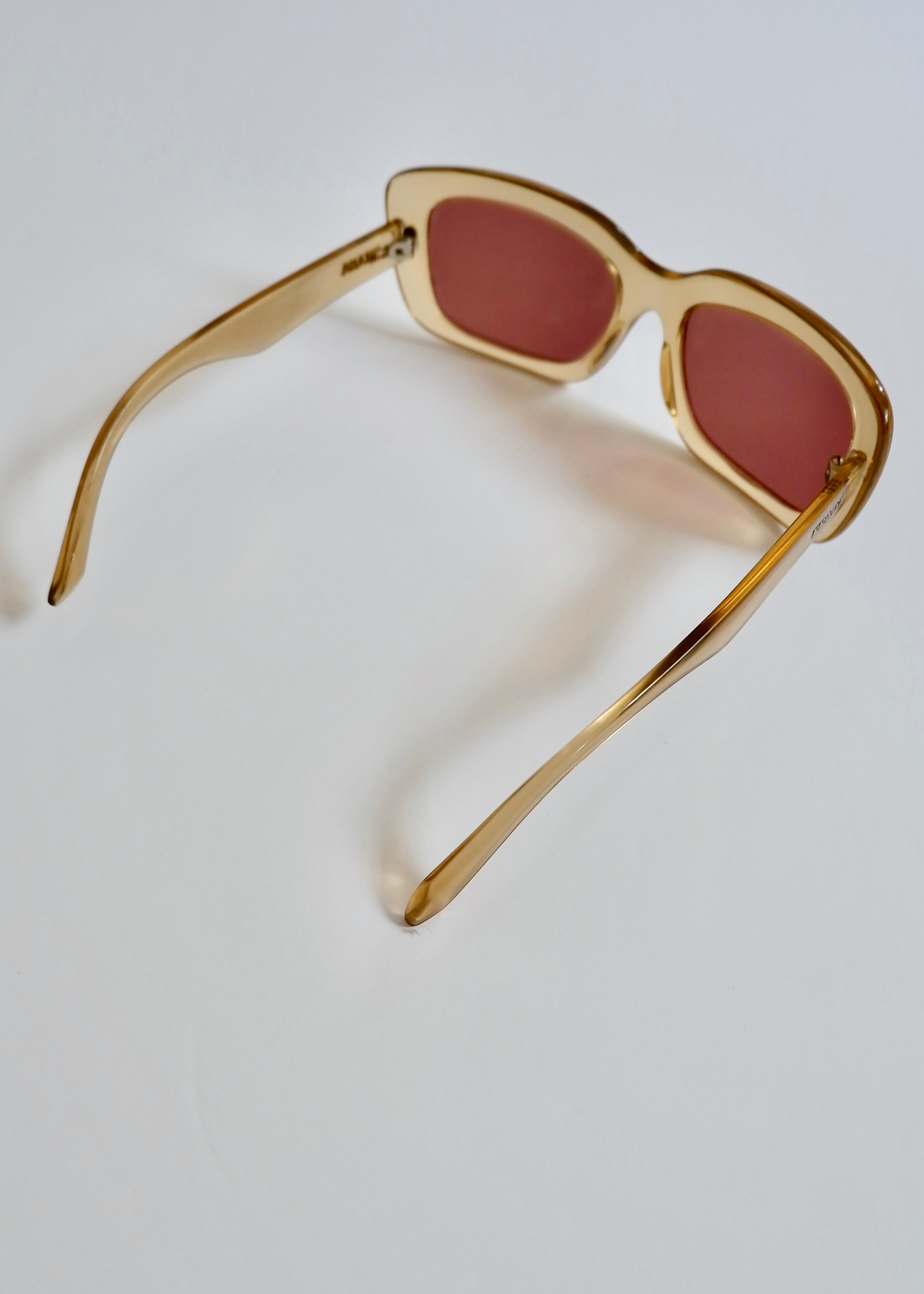 Authentiques lunettes de soleil à monture carrée marron Prada d'occasion