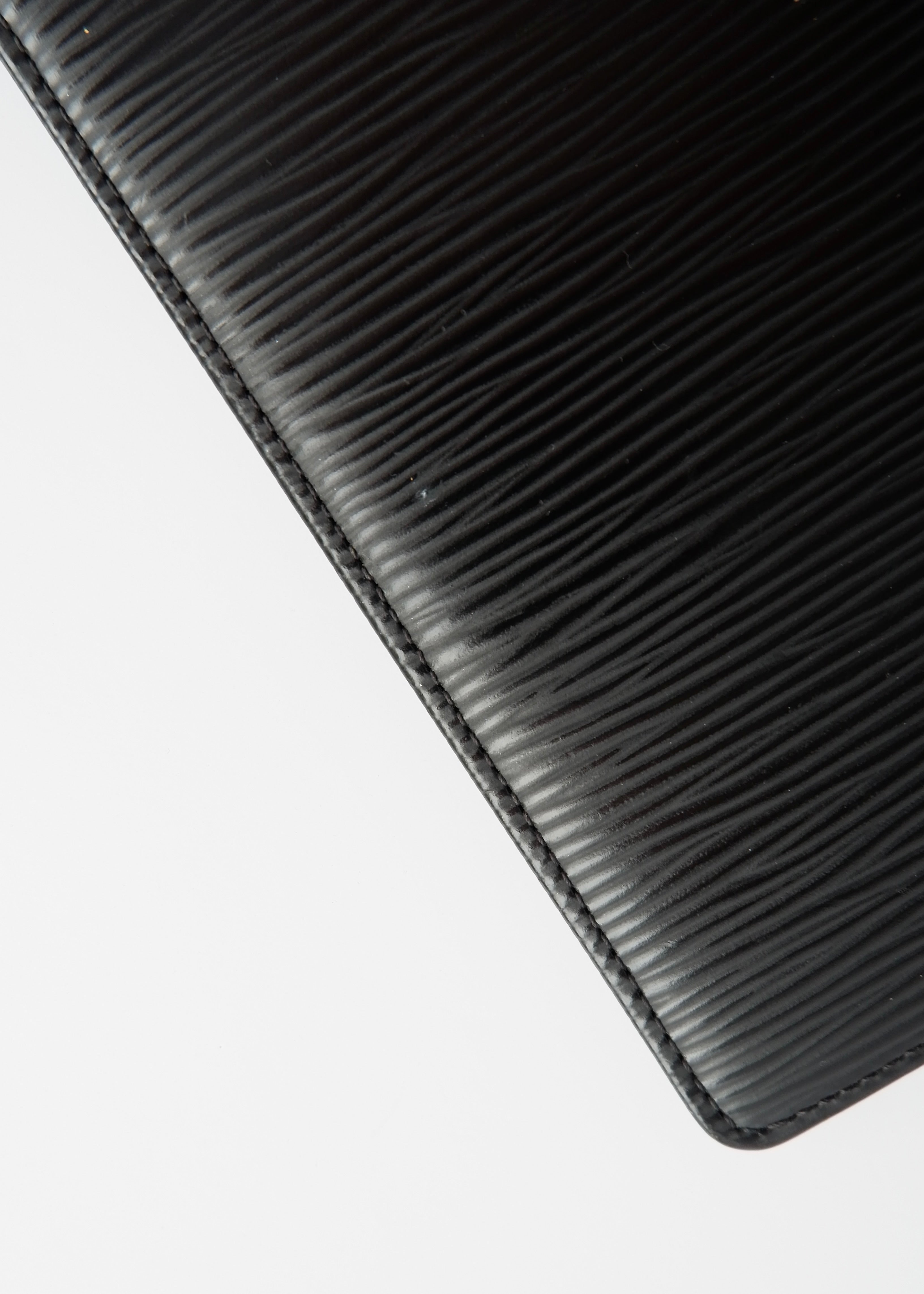 Authentic Preowned Louis Vuitton Black Epi Leather Bi Fold Card Holder