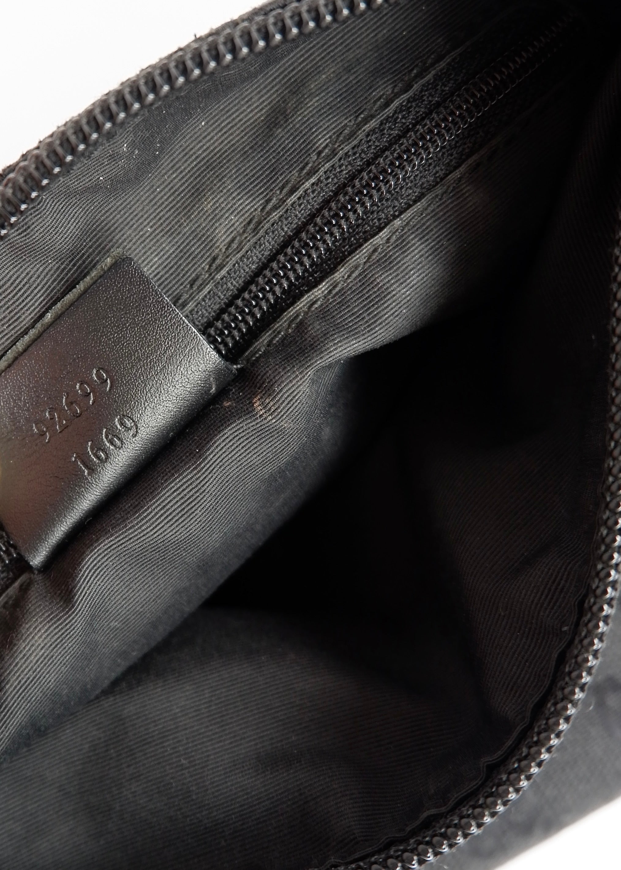 Preowned Gucci Black GG Canvas Leather Strap Shoulder Bag