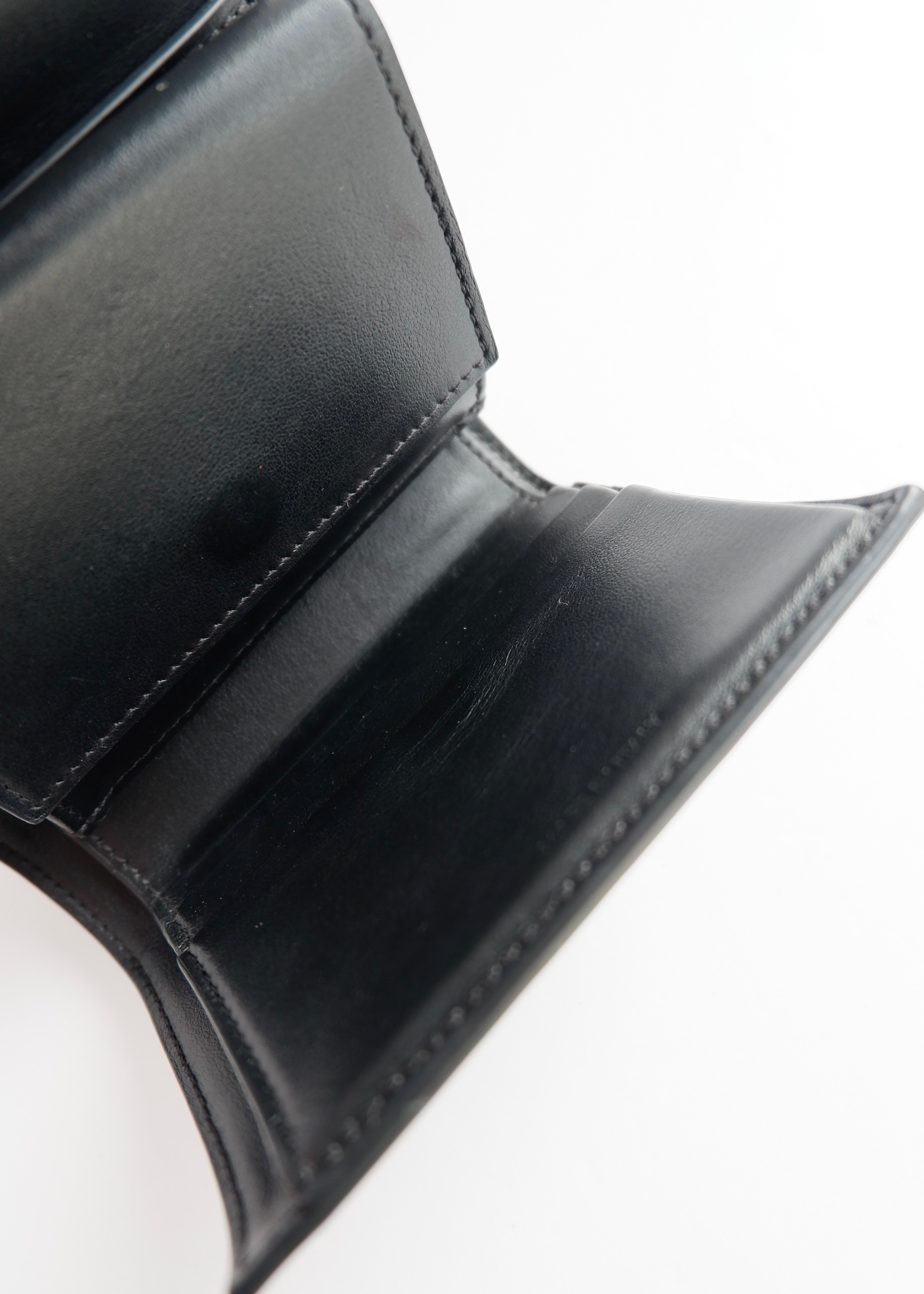 Portefeuille Celine Triomphe noir authentique d'occasion