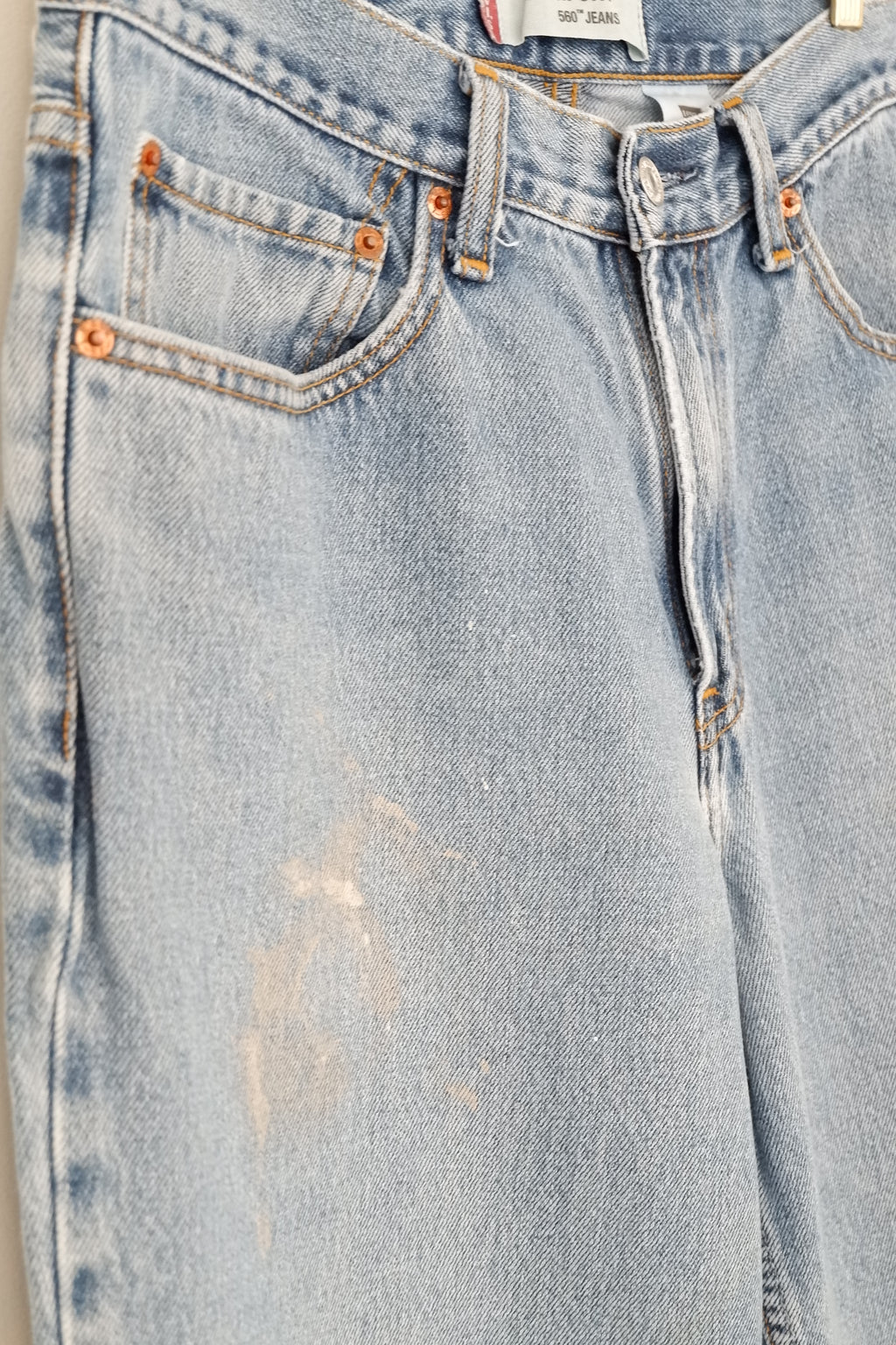 Levis 560 Medium Wash Comfort Fit Jeans - 31