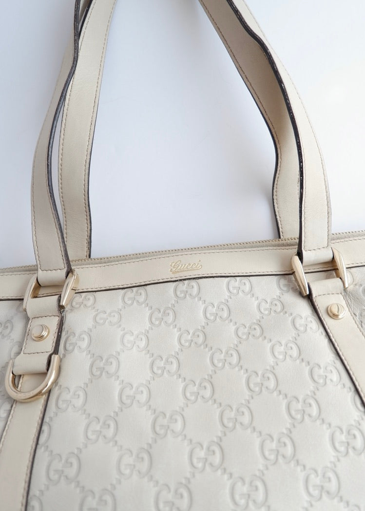 Authentic Preowned Gucci Ivory Leather GG Supreme Shoulder Bag
