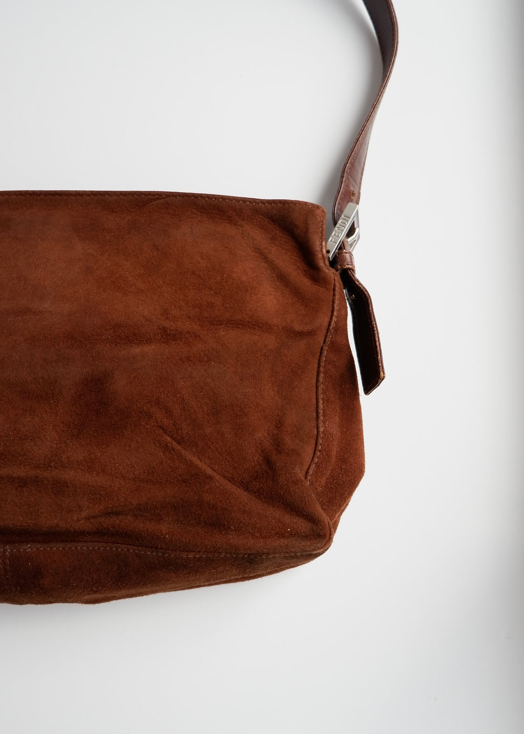 Sac porté épaule Fendi en daim et cuir marron, d'occasion, authentique