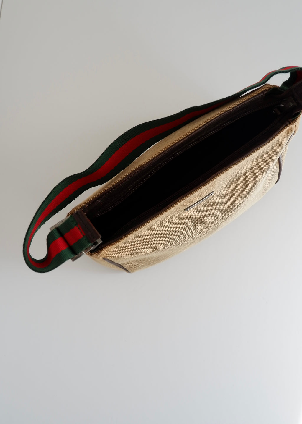 Authentic Preowned Gucci Beige Sherry Line Shoulder Bag