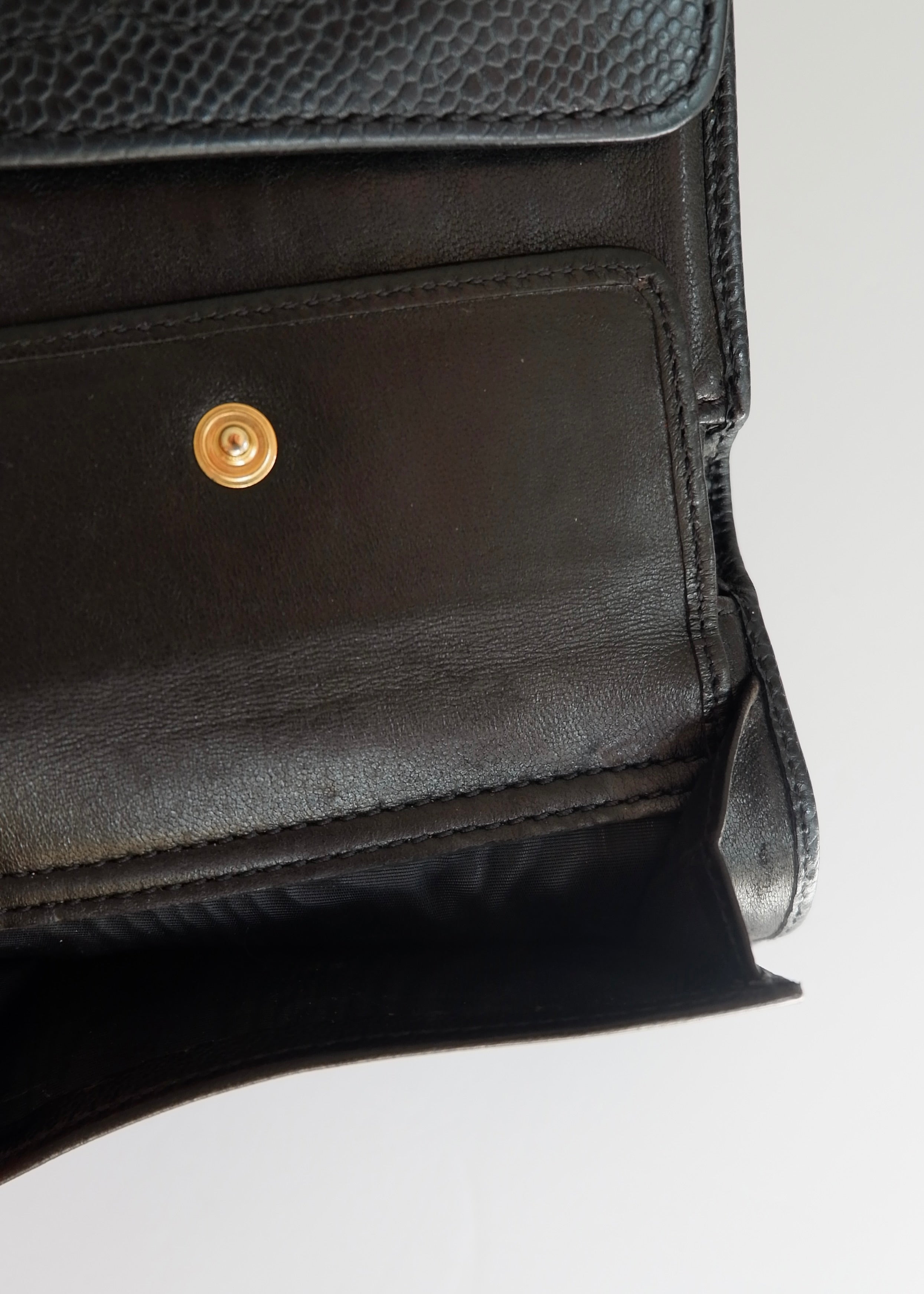 Preowned Chanel Black Caviar Leather Compact Wallet
