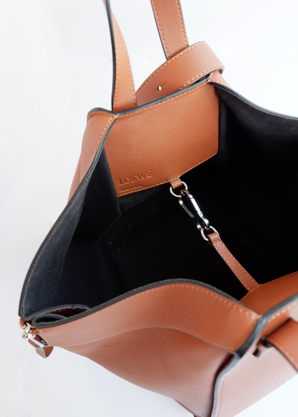 Preowned Loewe Brown Leather Hammock Bag