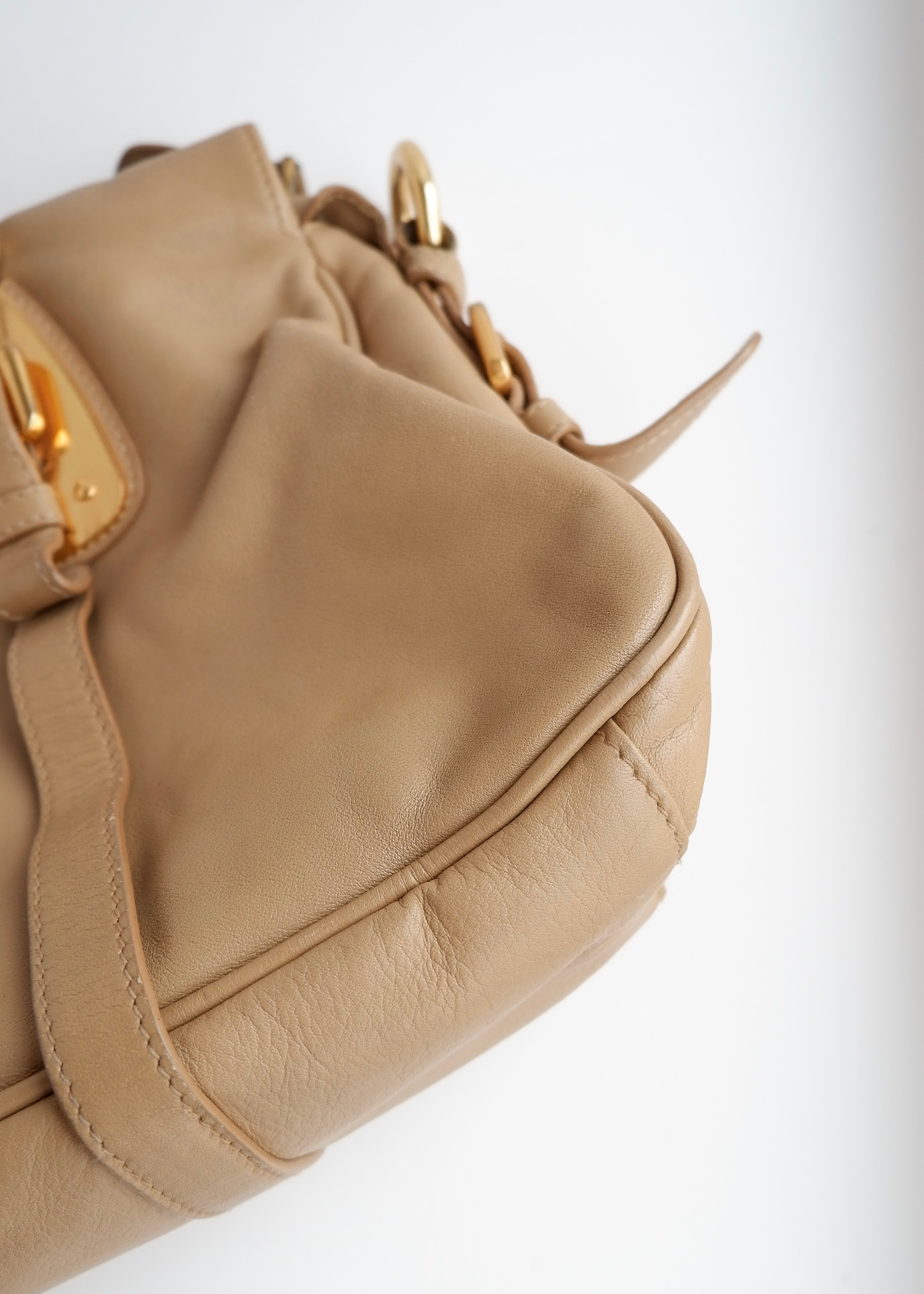 Authentique sac Prada en cuir marron, deux-en-un, d'occasion
