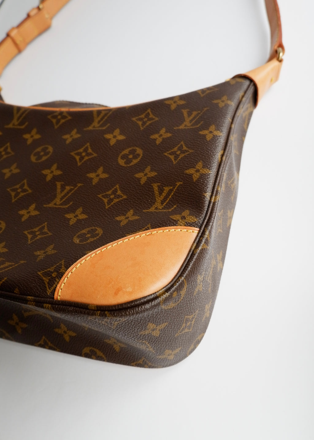 Preowned Louis Vuitton Monogram Boulogne 30 Shoulder Bag