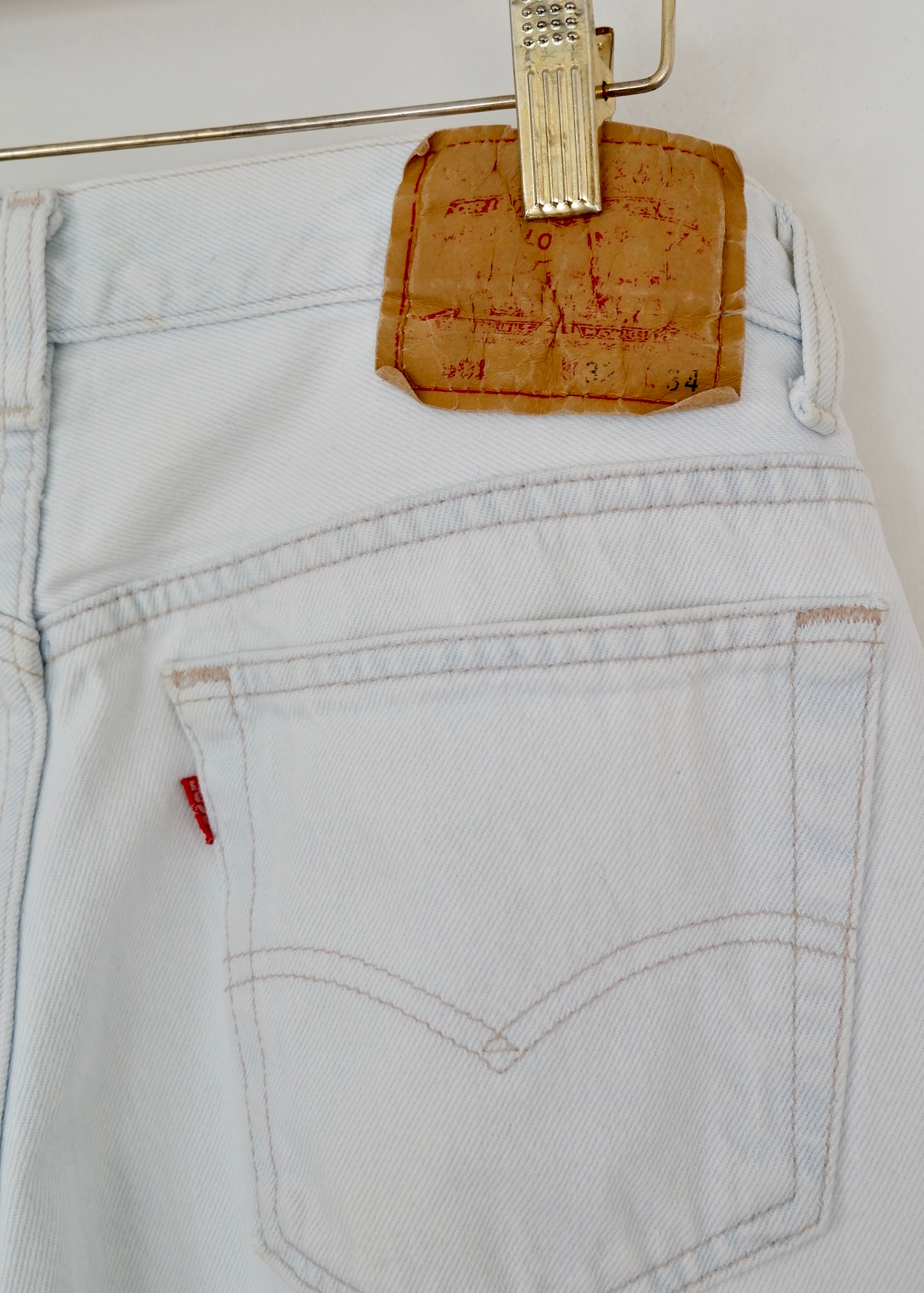 Levis Vintage 501 Ultra Light Wash Jeans - 31