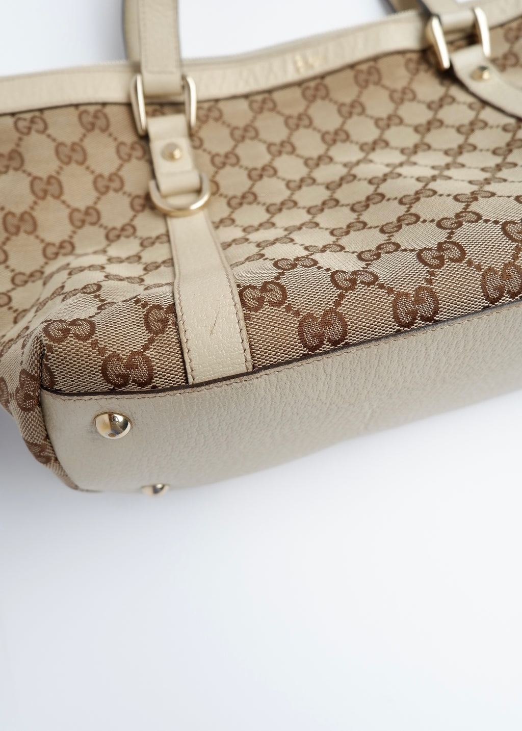 Authentic Preowned Gucci White GG Canvas Shoulder Bag