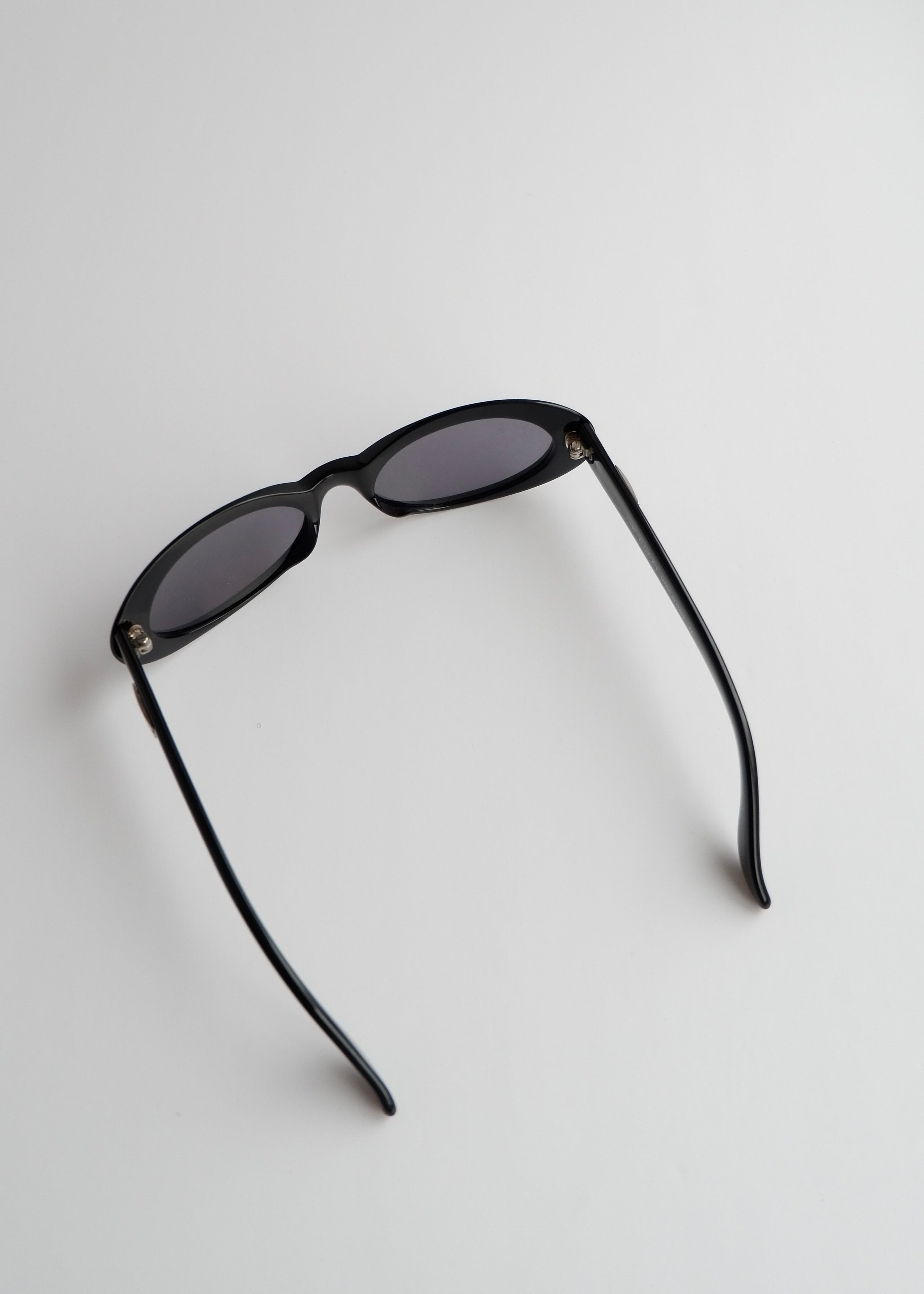 Authentic Preowned Vintage Gucci Black Round Frame G Logo Sunglasses