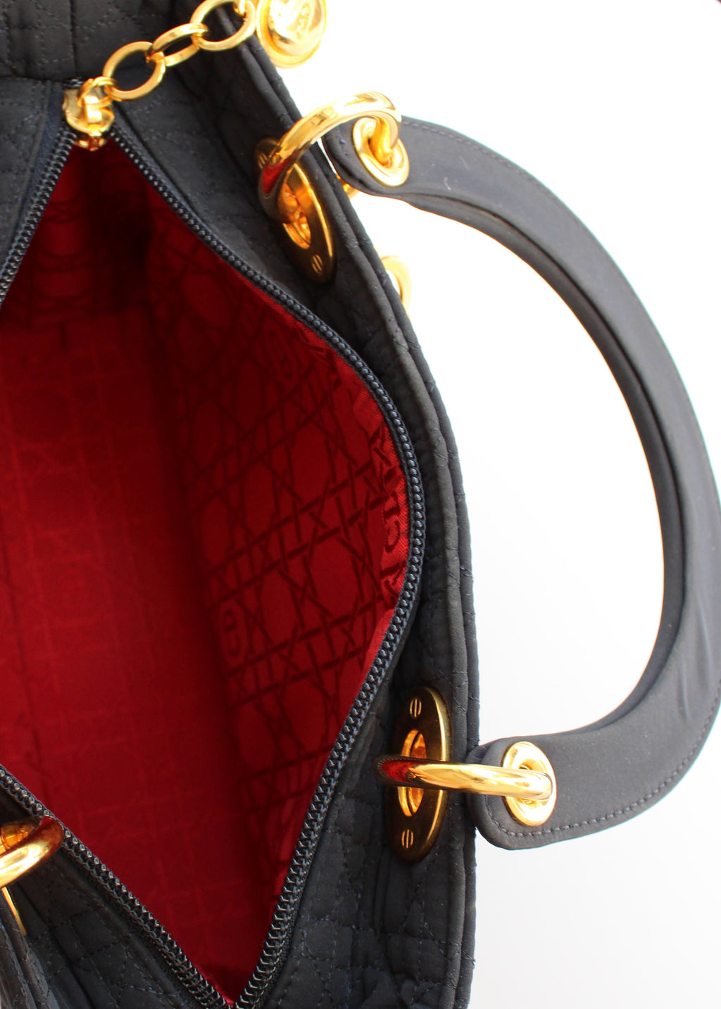 Sac à main Christian Dior Lady Dior Medium en toile bleu marine, d'occasion authentique, avec accastillage doré