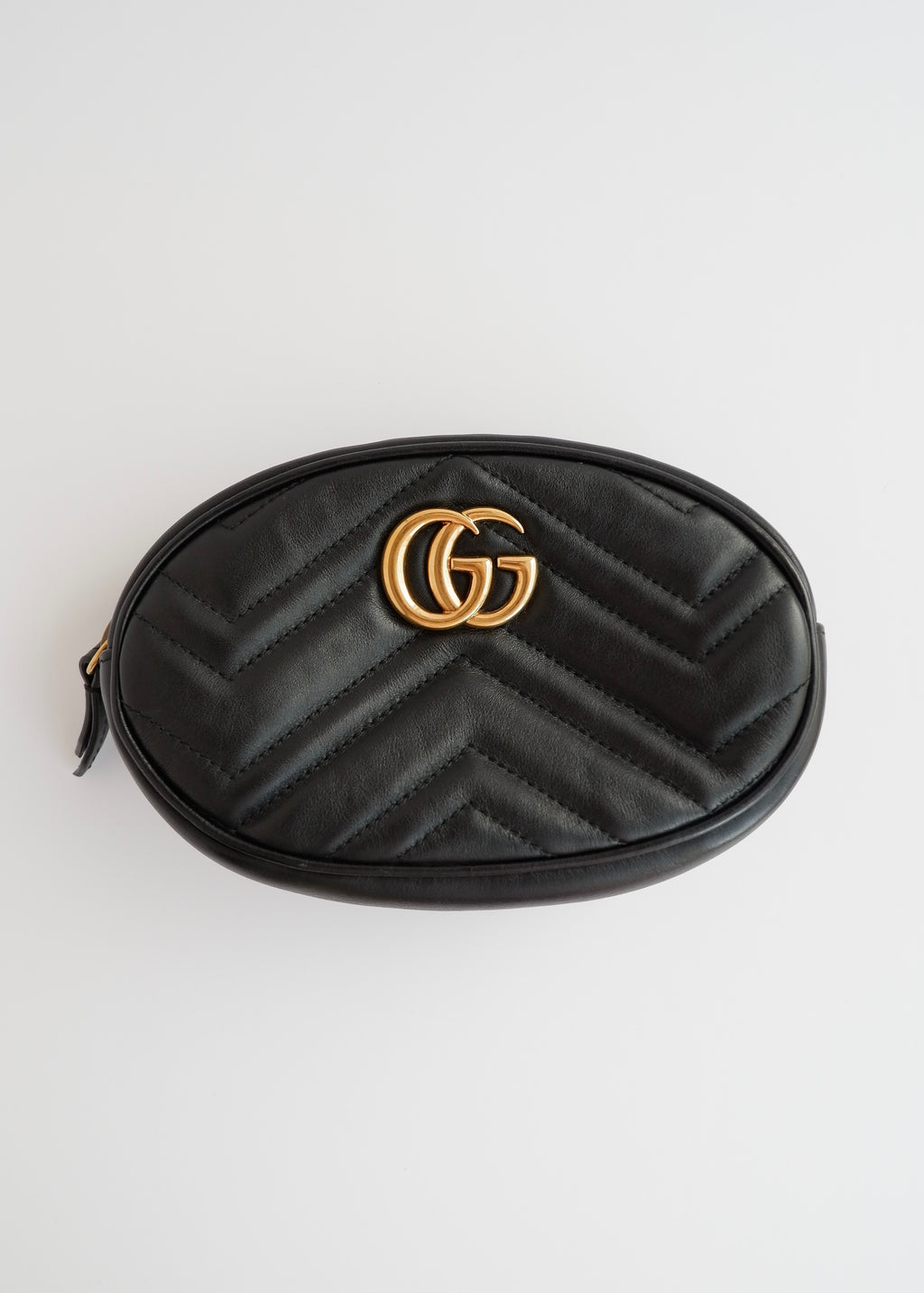 Sac ceinture Gucci Marmont authentique d'occasion en cuir noir