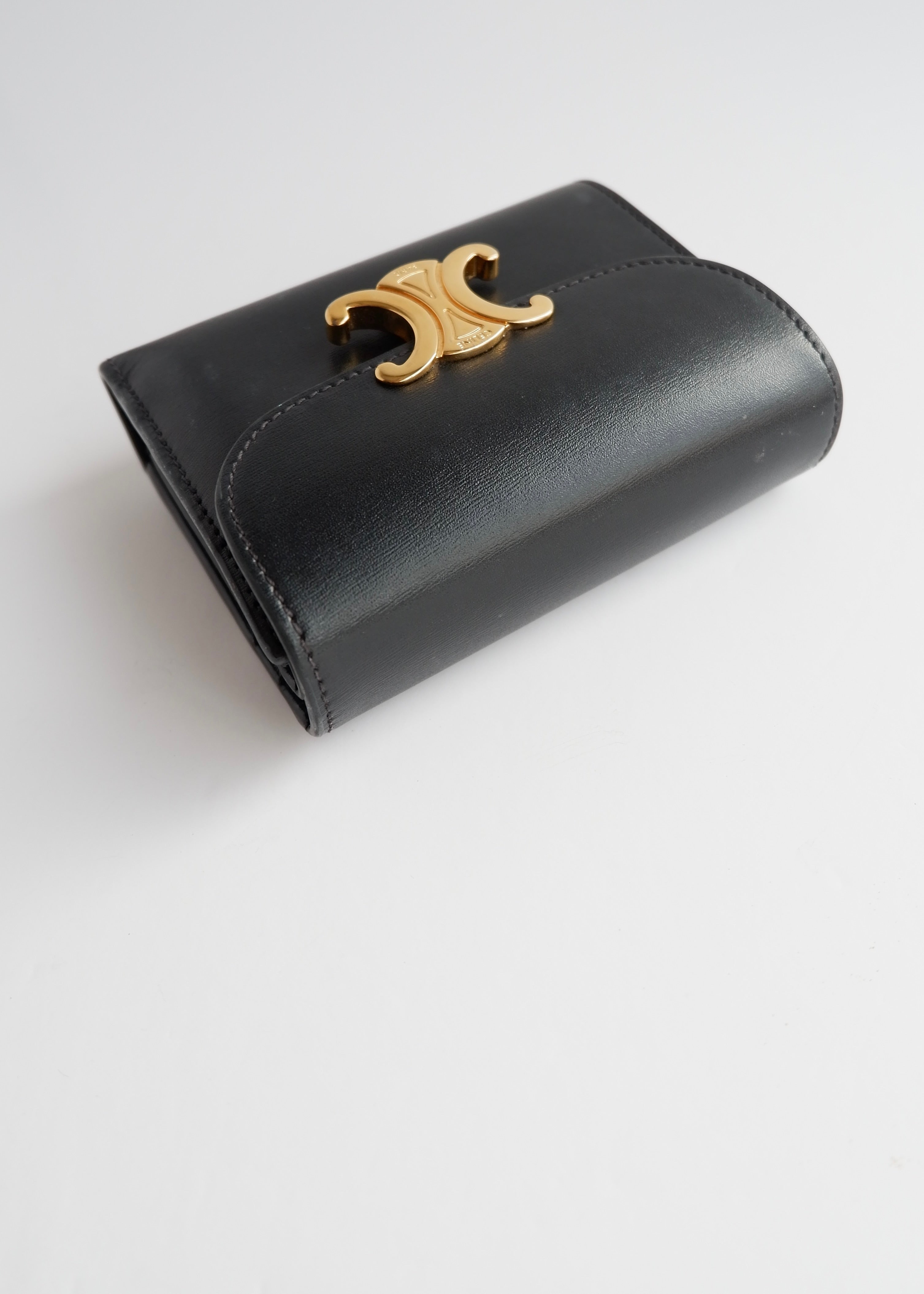 Portefeuille Celine Triomphe noir authentique d'occasion
