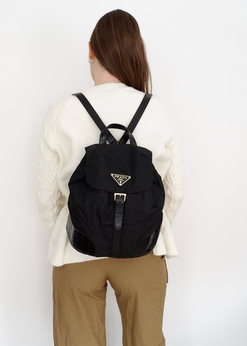 Sac à dos Prada authentique d'occasion en nylon et cuir noir