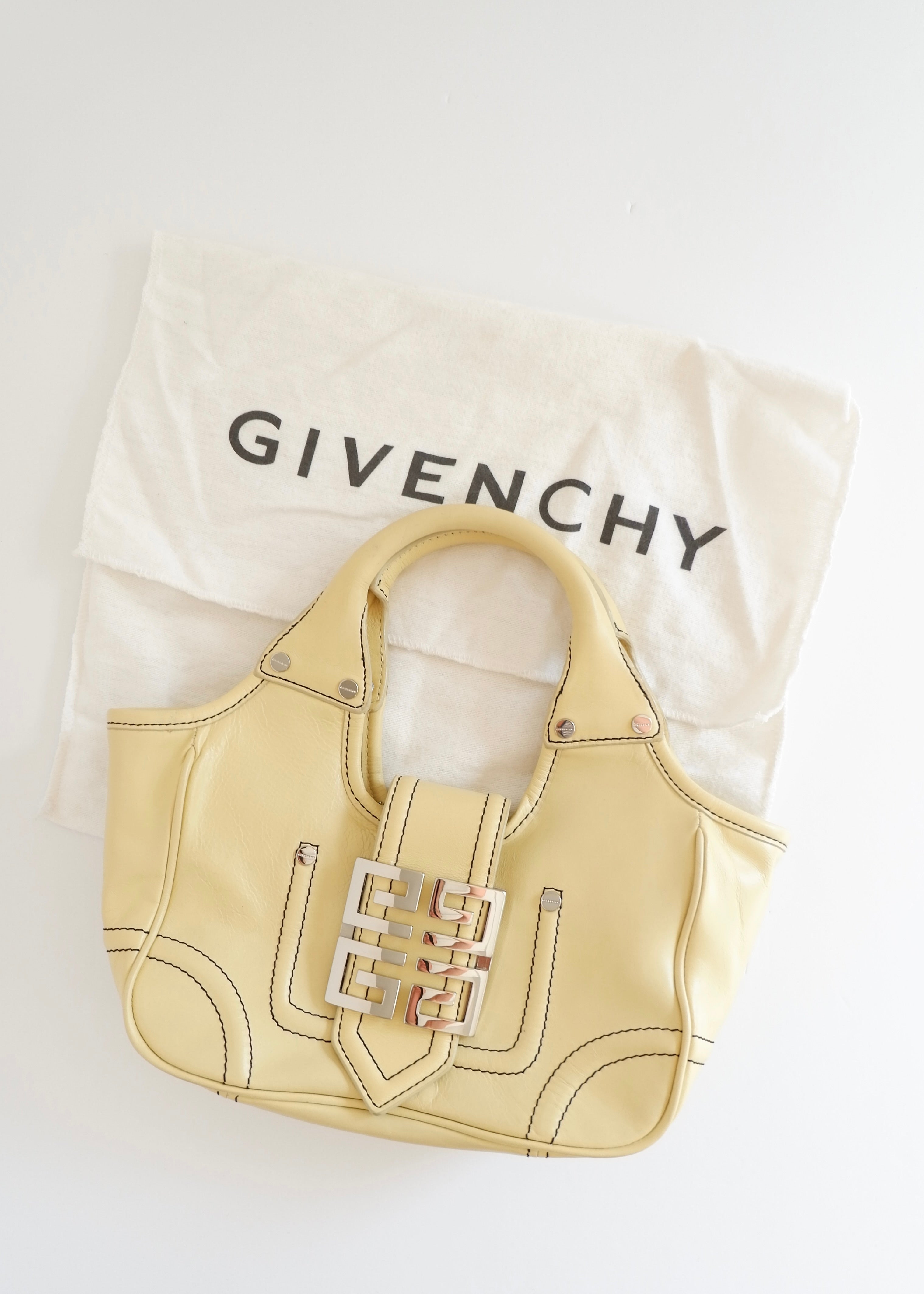 Preowned Givenchy Yellow Leather Small Handbag