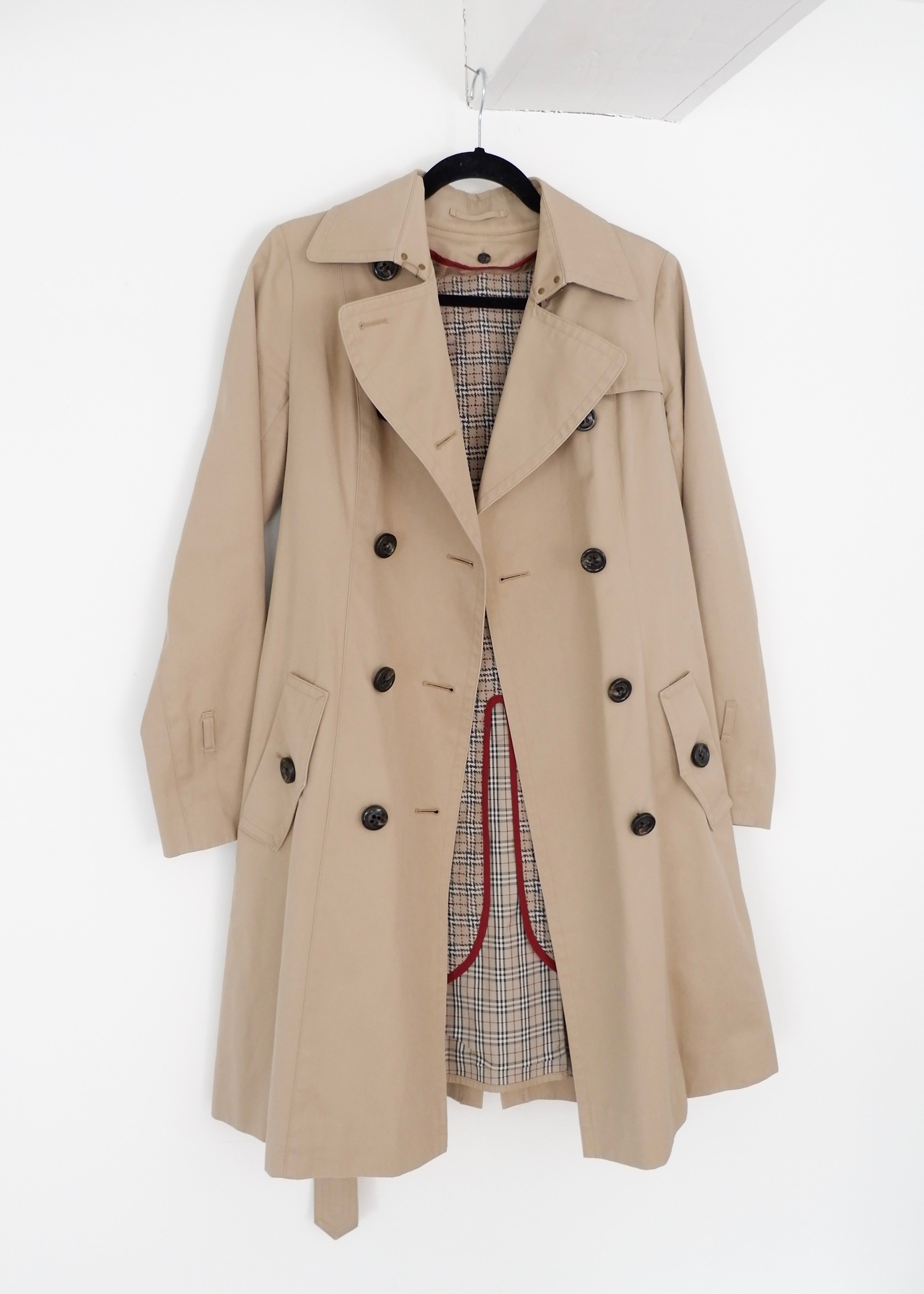 Trench-coat mi-long beige Burberry d'occasion authentique - T.S