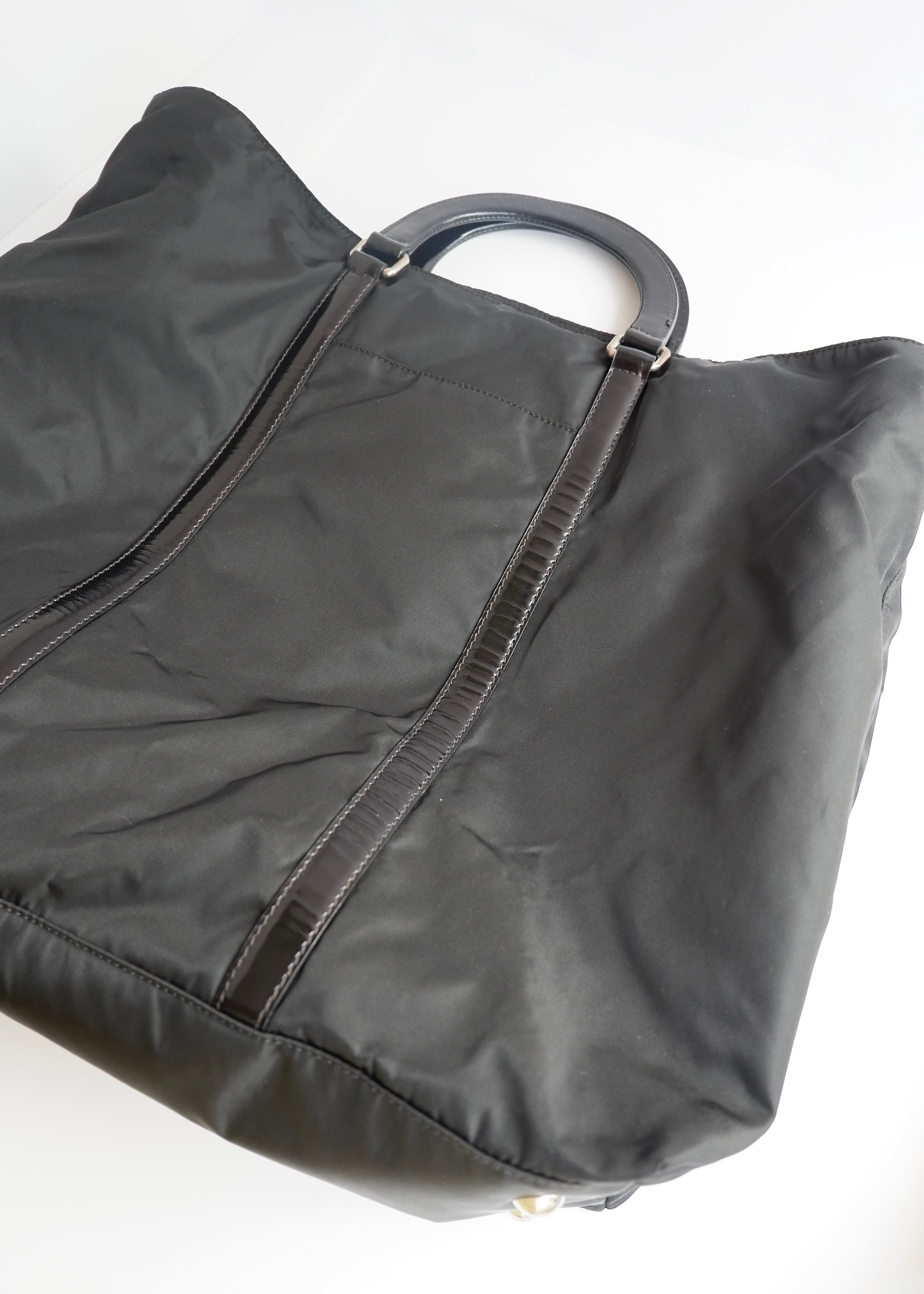 Preowned Prada Black Nylon/Leather Two Way Messenger Tote
