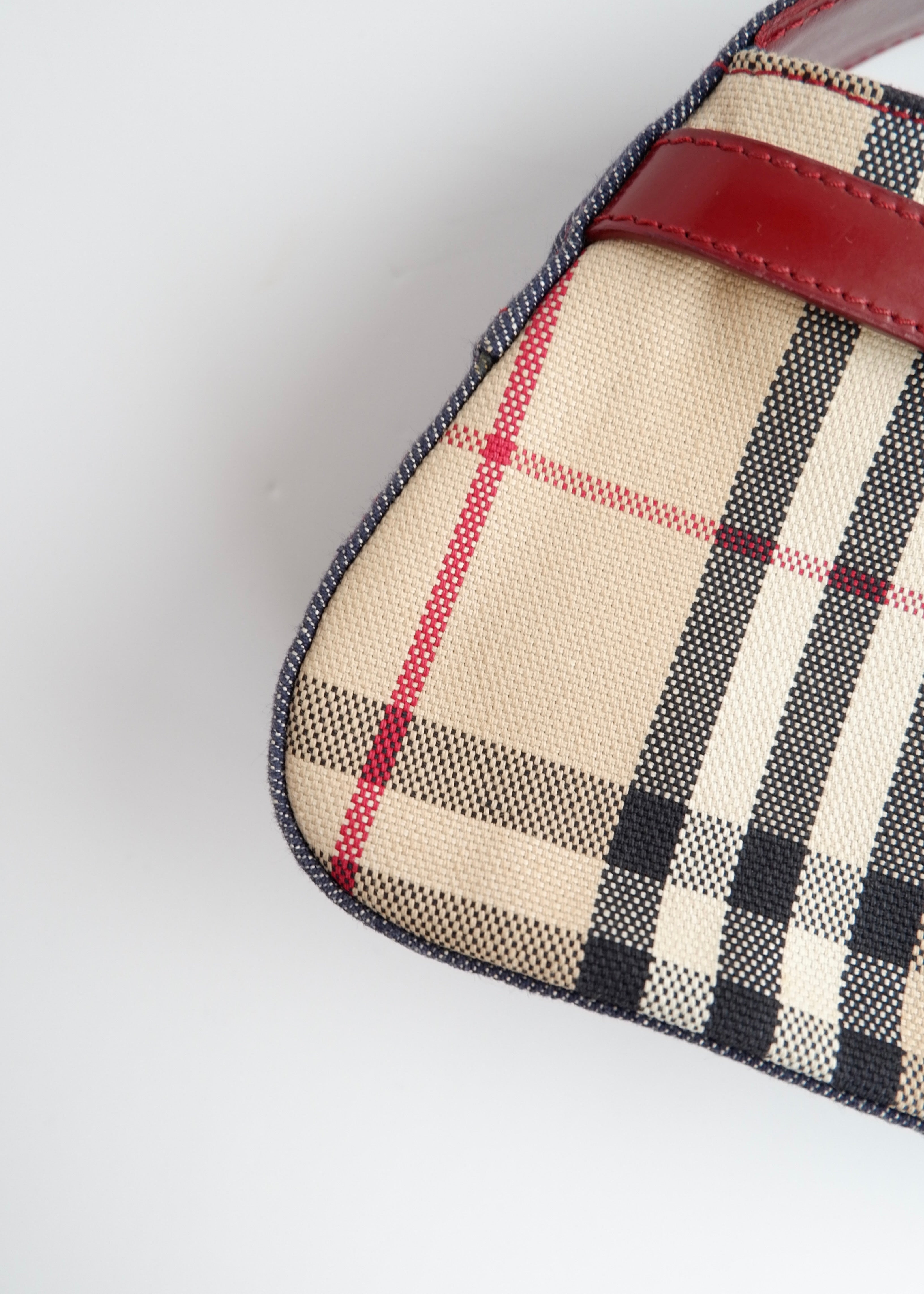 Sac porté épaule Burberry Novacheck/Denim vintage authentique d'occasion