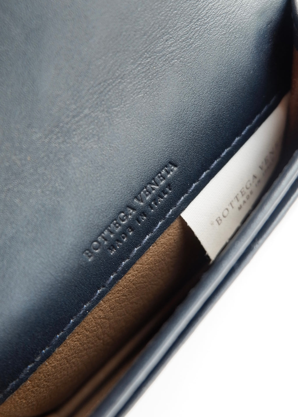 Preowned Bottega Veneta Navy Woven Leather Card Holder