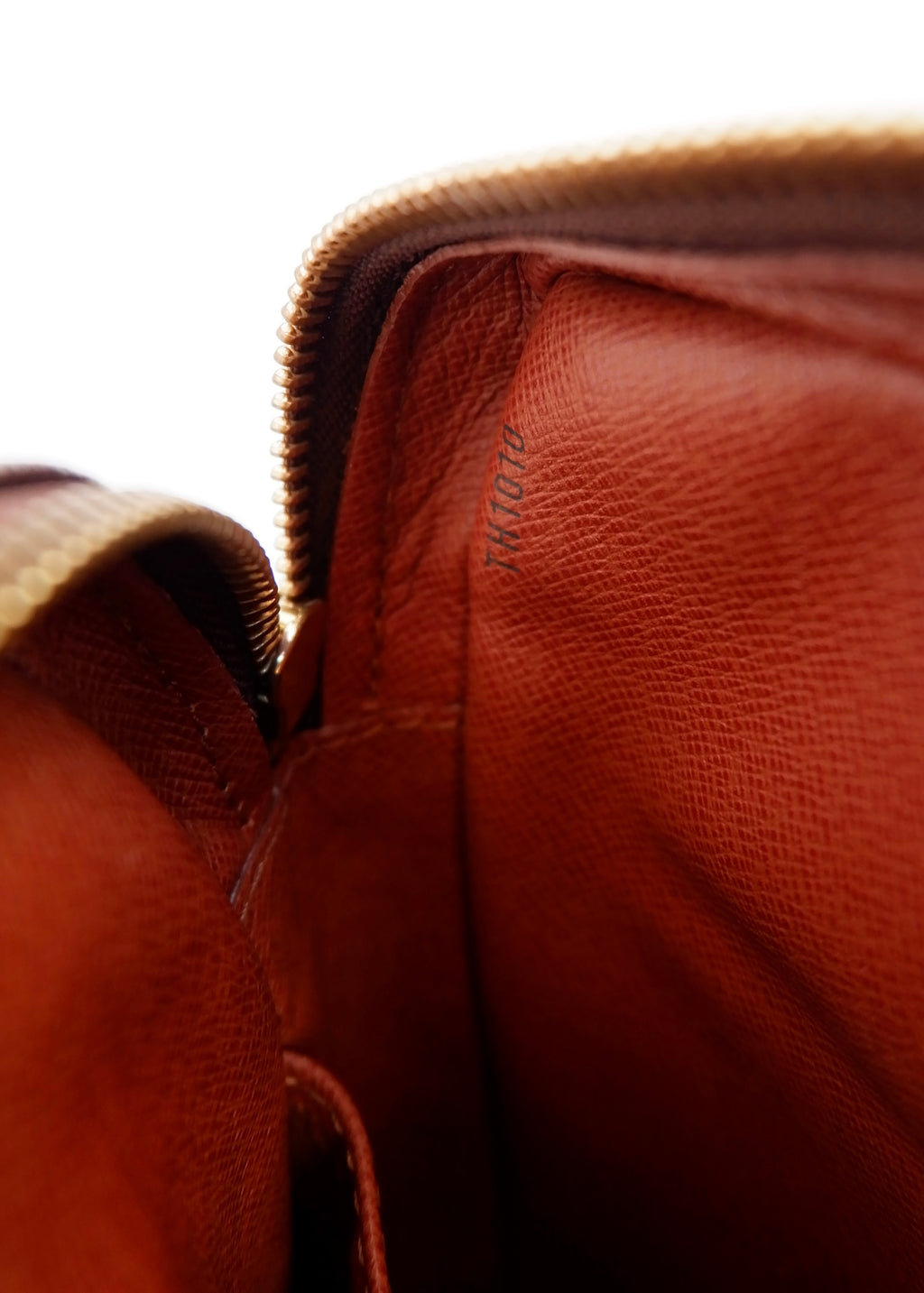 Sac bandoulière Louis Vuitton Amazone Monogram authentique d'occasion