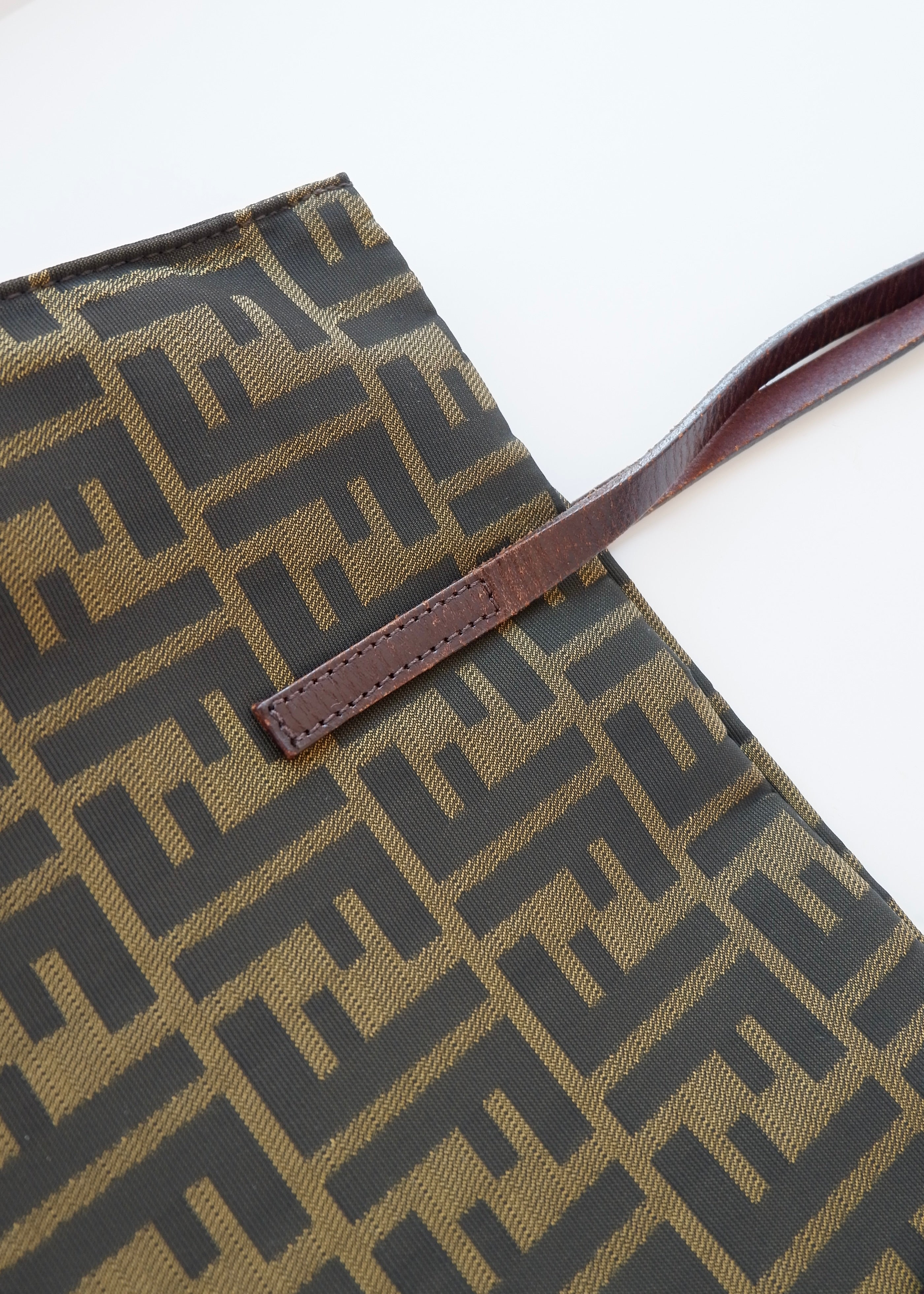 Preowned Vintage Fendi Brown Zucca Canvas Shoulder Tote