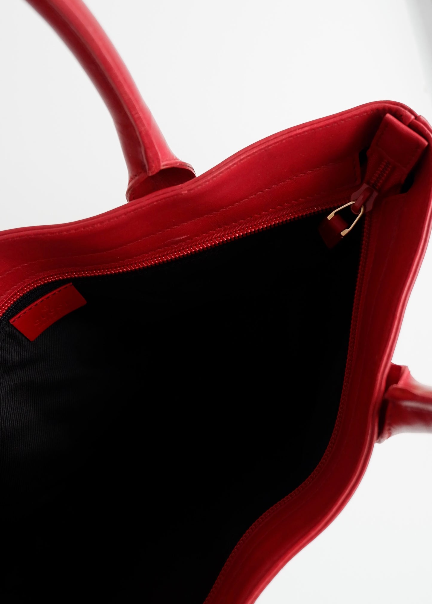 Authentic Preowned Gucci GG Canvas Red/ Navy Shoulder Bag