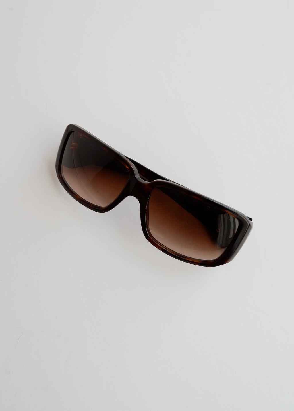 Authentiques lunettes de soleil à monture carrée marron Prada d'occasion