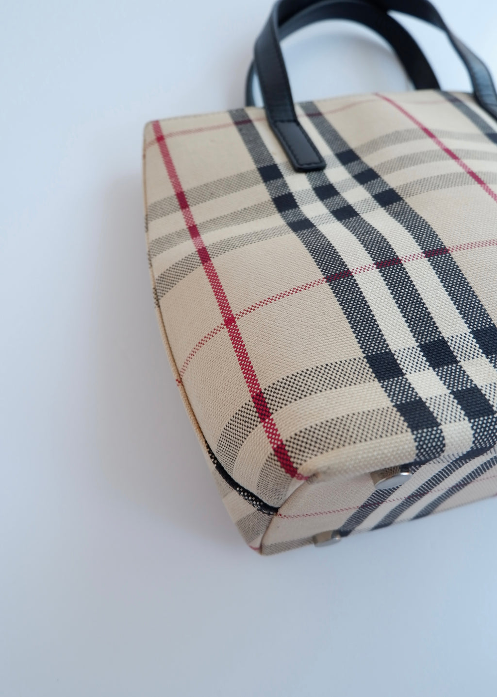 Sac à main Burberry d'occasion authentique en toile Nova Check avec poignée supérieure