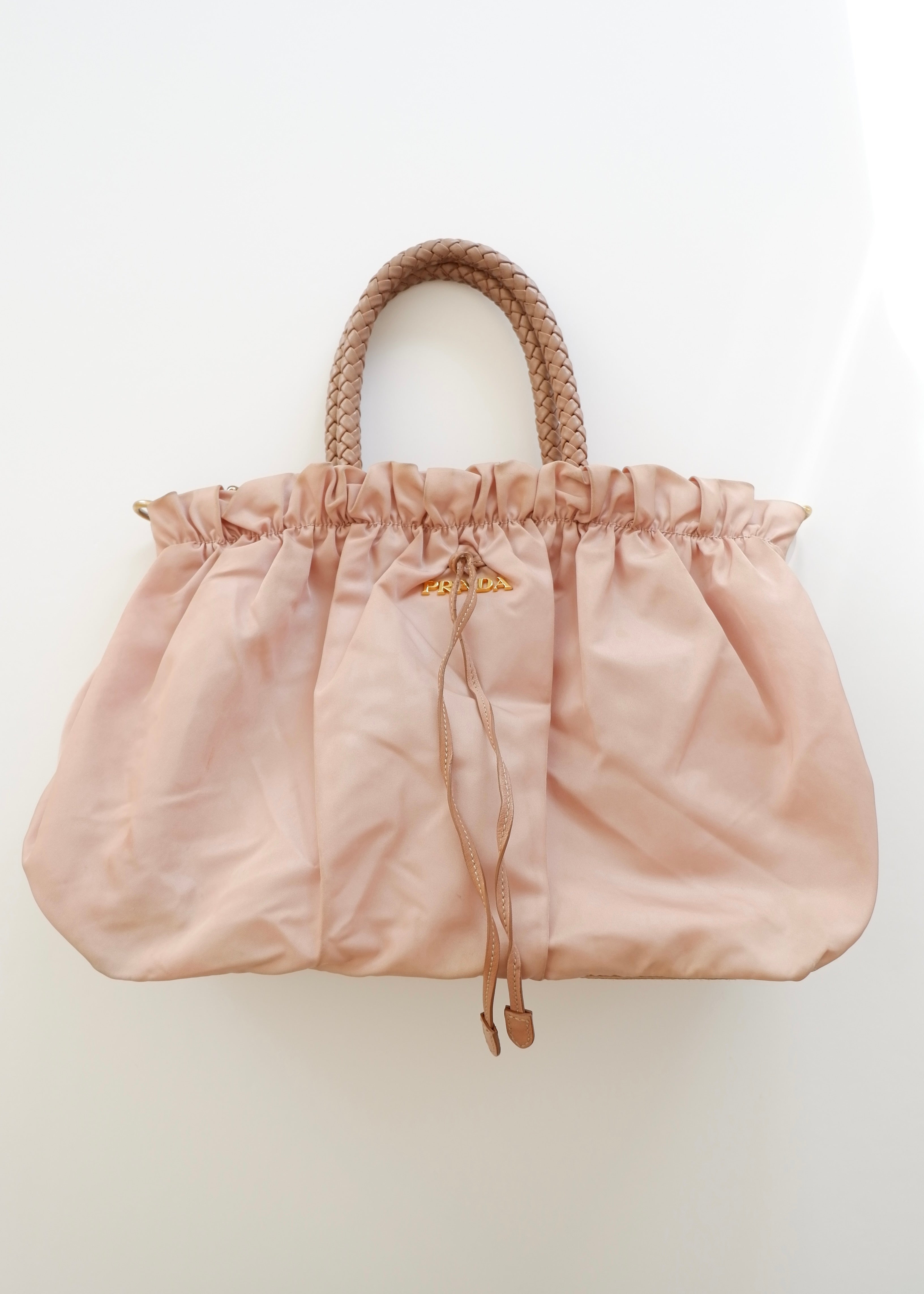 Sac Prada en nylon rose poudré deux en un authentique et d'occasion