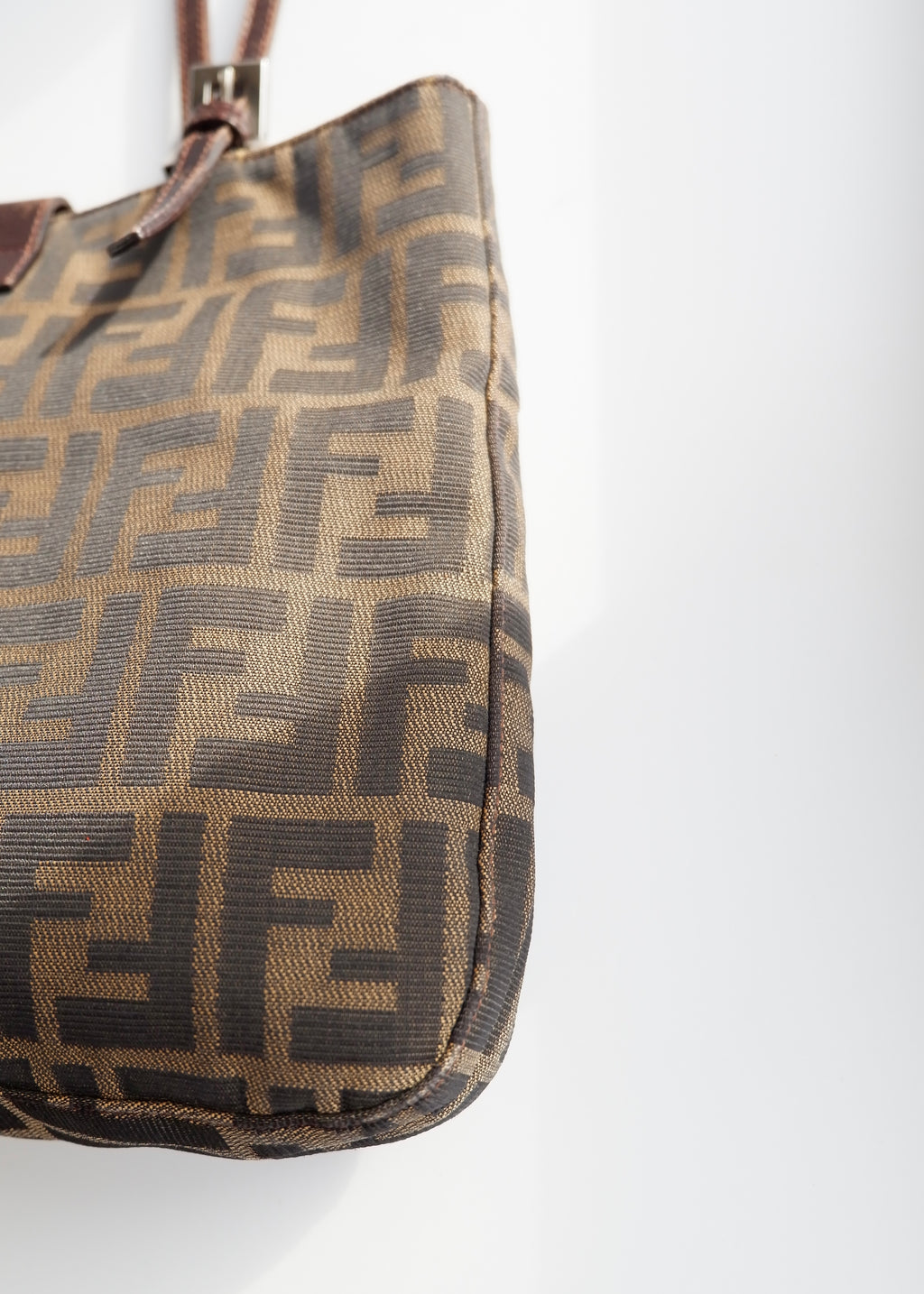 Sac cabas/sac à bandoulière Fendi Zucca authentique d'occasion