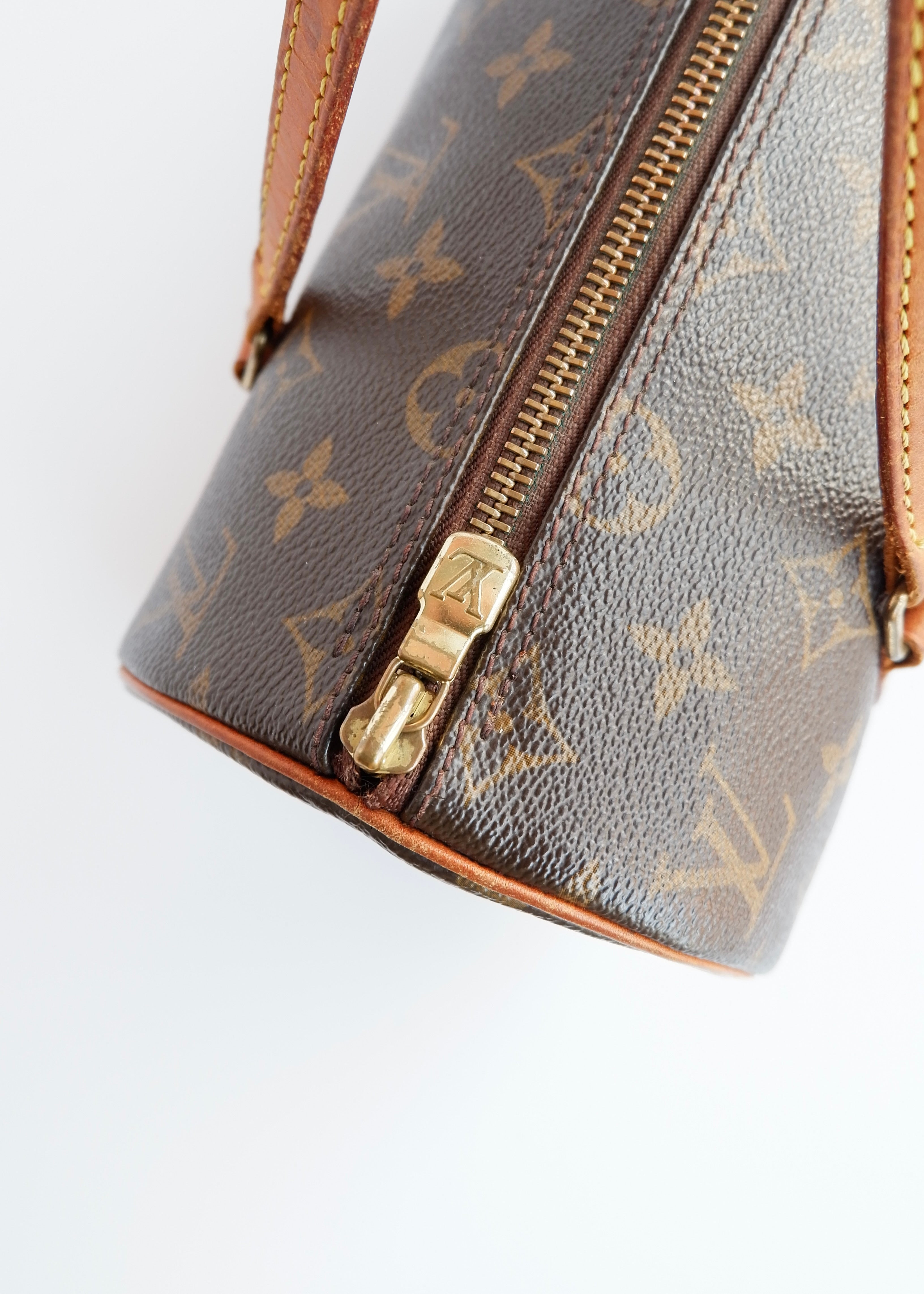 Sac Louis Vuitton Monogram Papillon 26 vintage authentique d'occasion