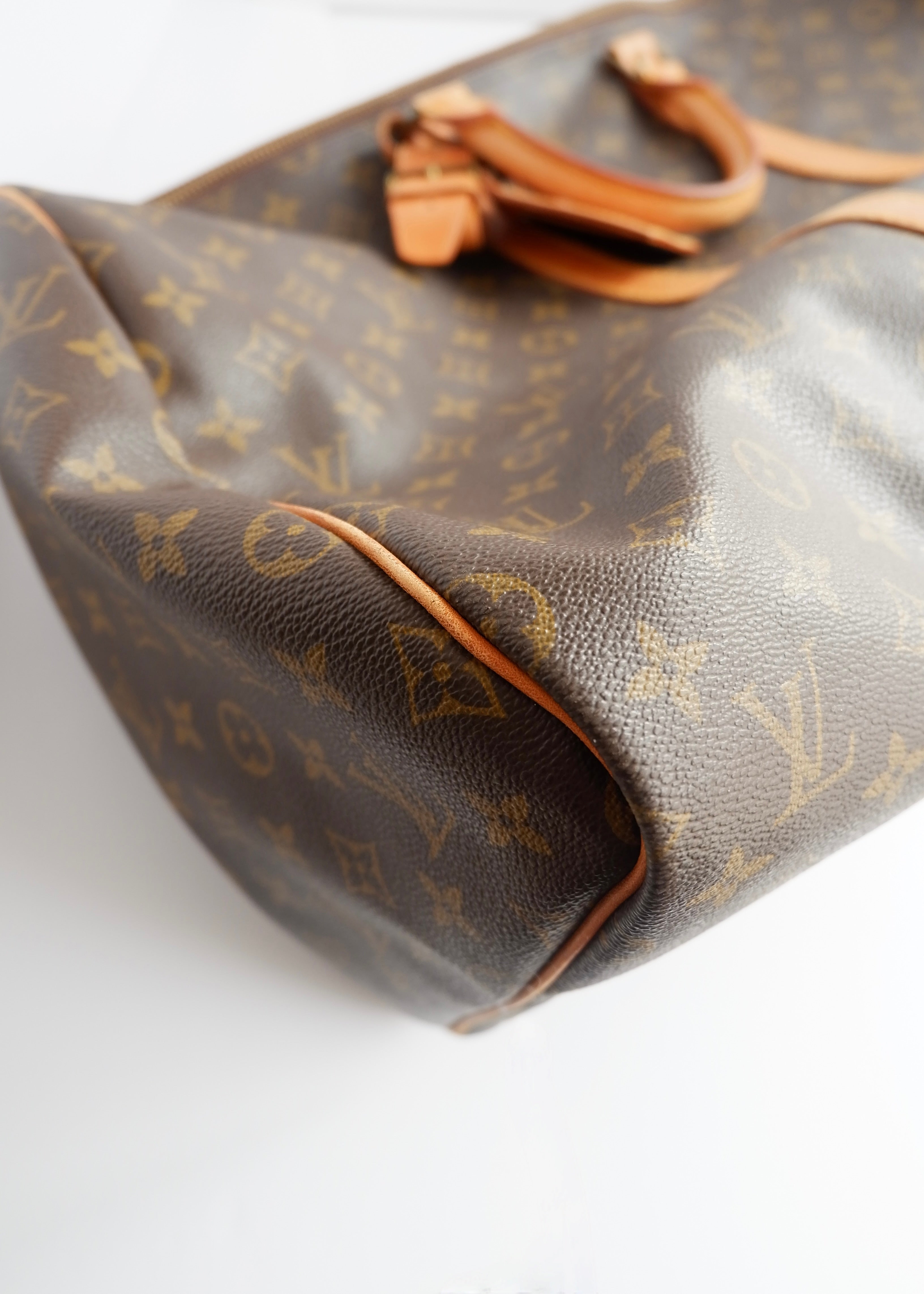 Authentique Louis Vuitton Monogram Keepall 55 d'occasion