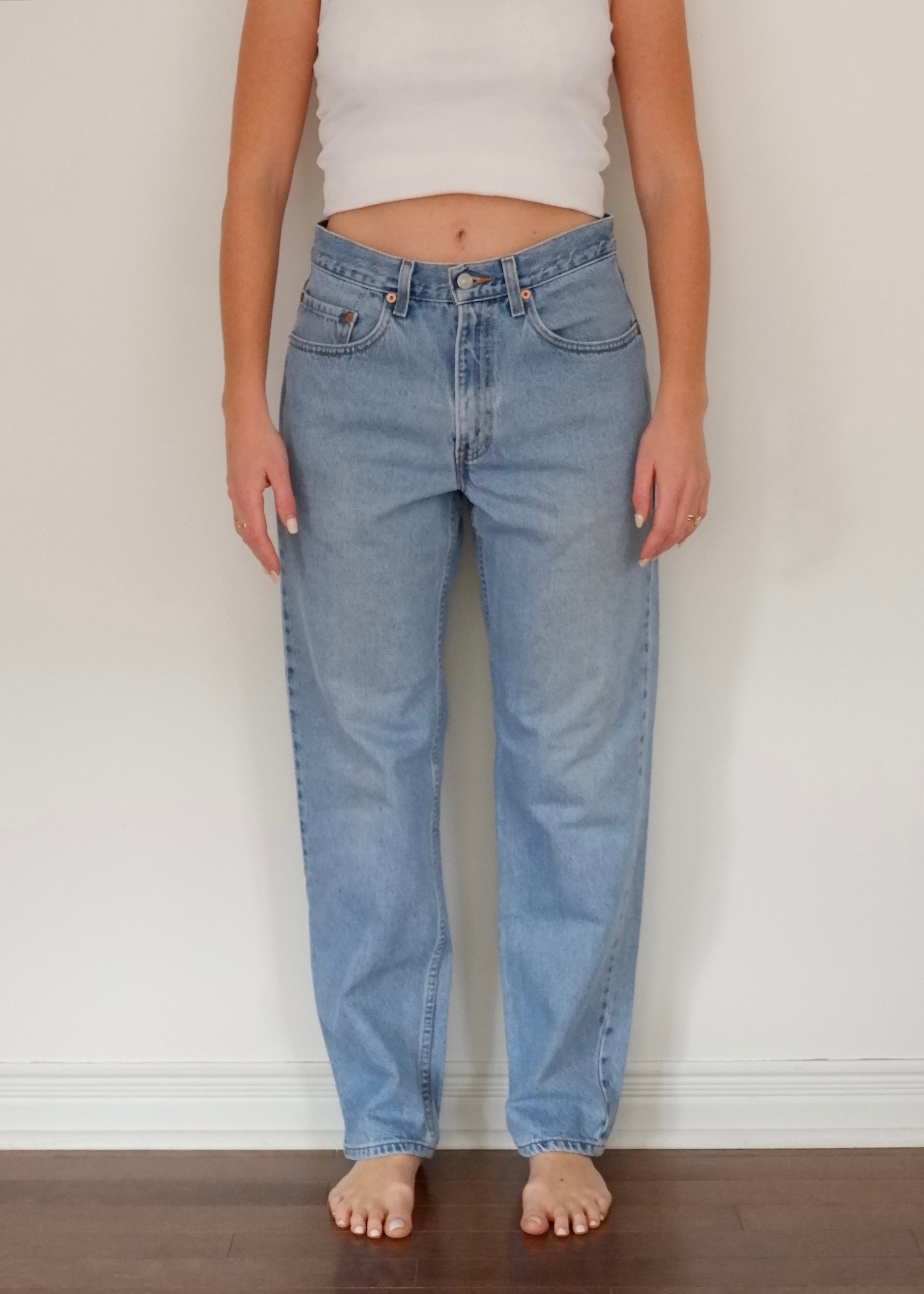 Levis Vintage 550 Medium Light Wash Jeans - 30