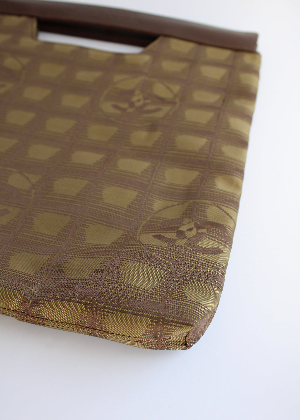 Authentic Preowned Vintage Chanel Khaki Canvas/ Leather Travel Line Clutch